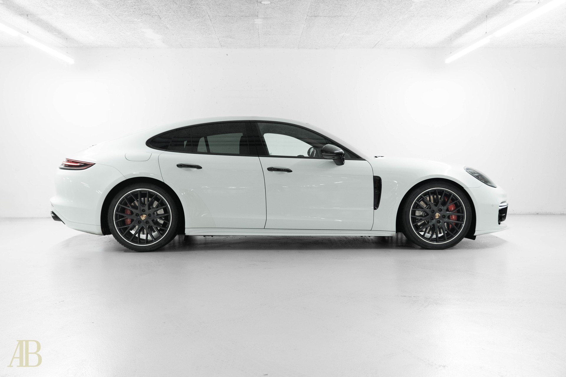 PORSCHE Panamera 4.0 V8 Turbo mit Porsche Approved Garantie-image-8