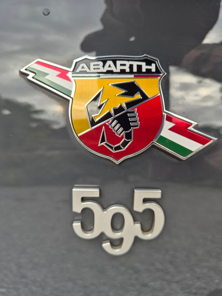 FIAT 595 1.4 16V Turbo Abarth Competizione-image-10