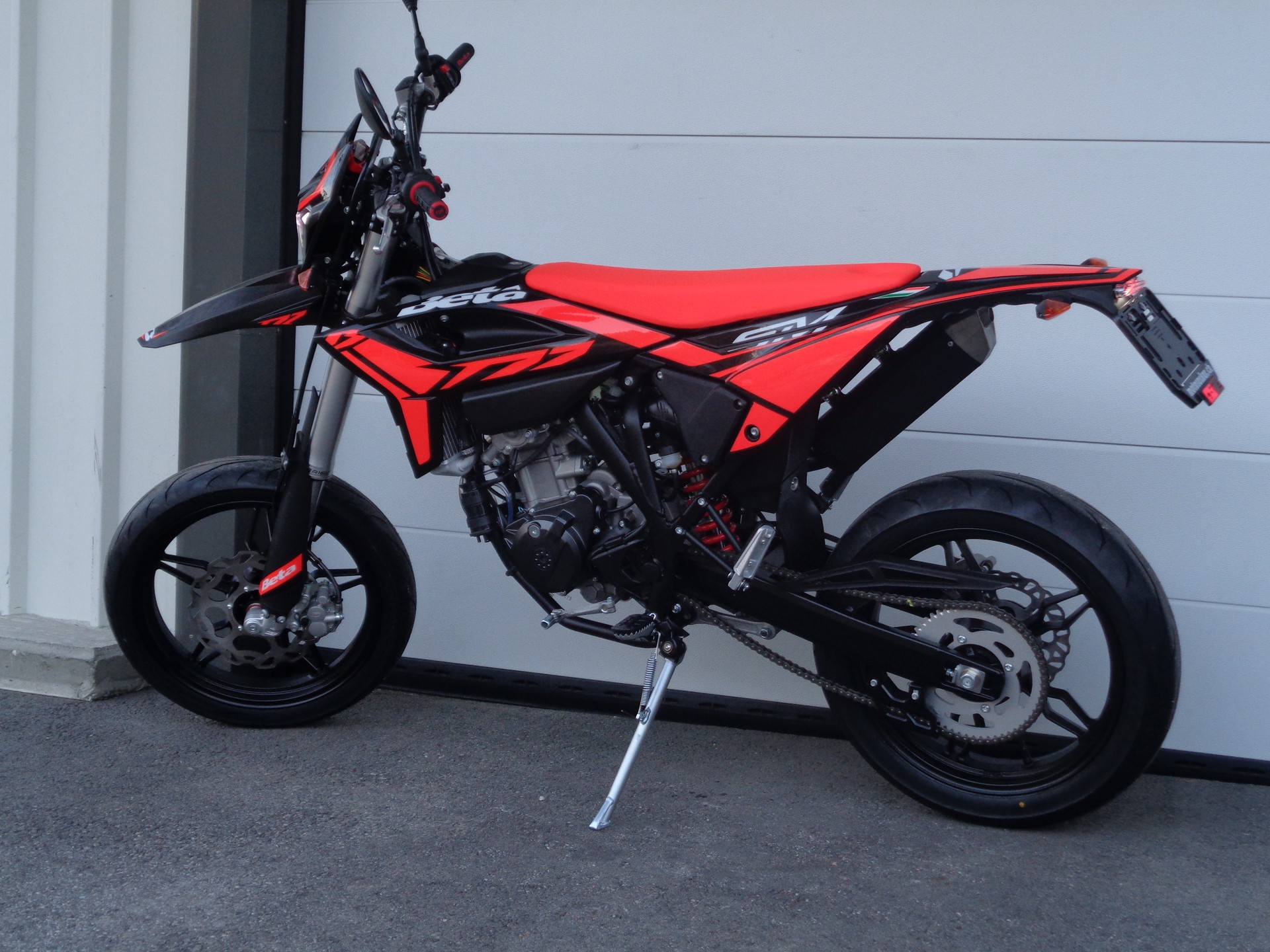 BETA RR 125-4T LC Motard-image-8