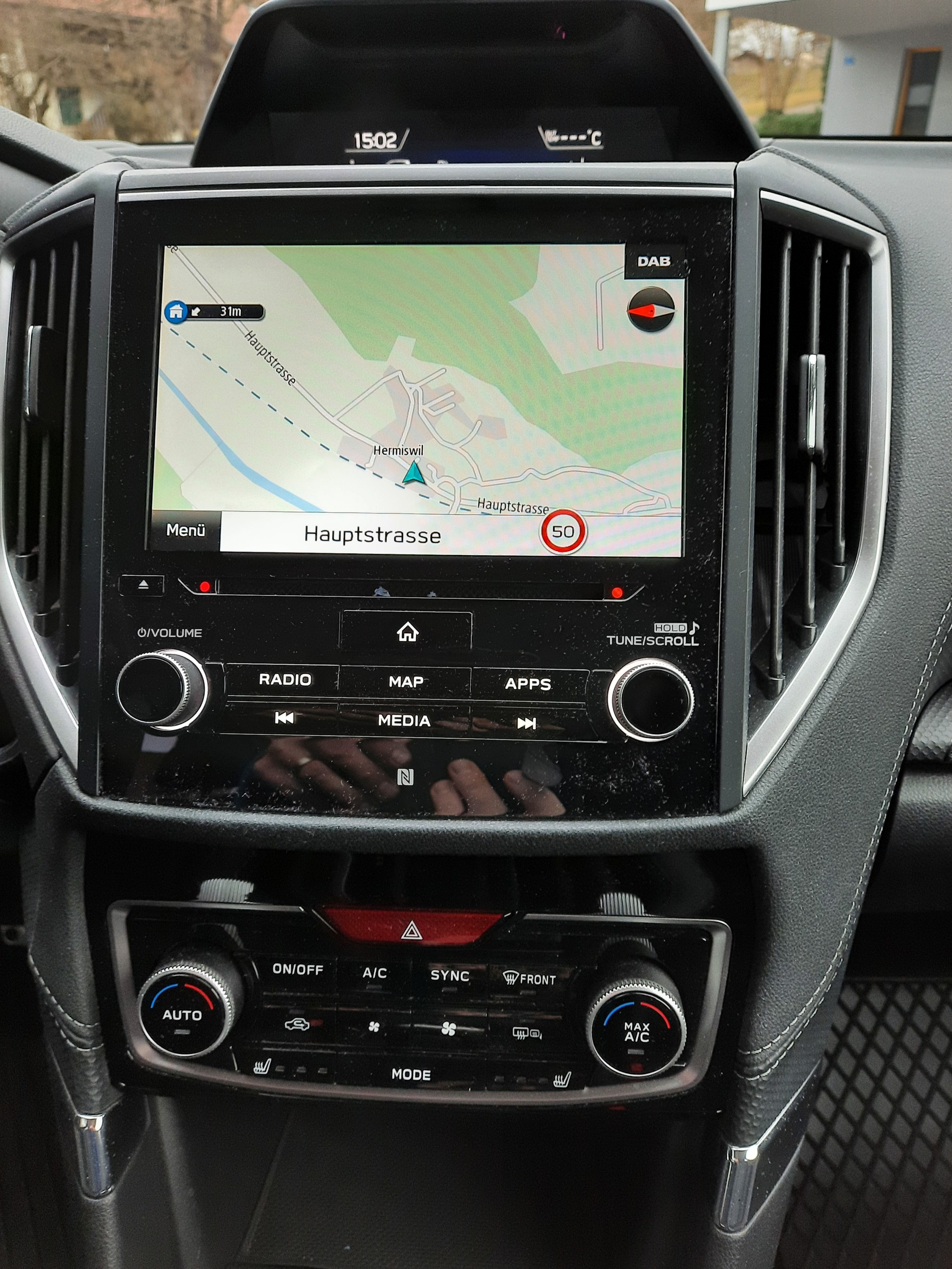 SUBARU Forester 2.0i e-Boxer Swiss Plus Lineartronic-image-10