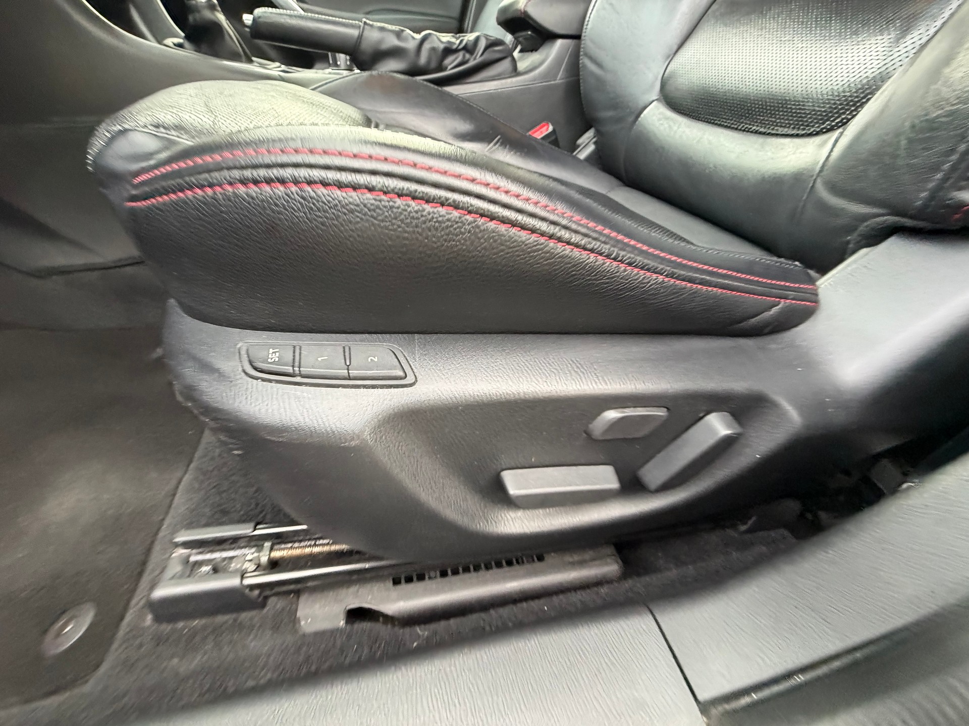 MAZDA 6 Sportwagon 2.0 16V HP Revolution-image-10