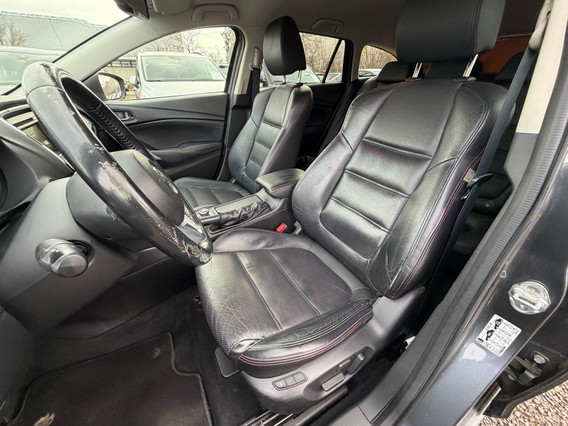 MAZDA 6 Sportwagon 2.0 16V HP Revolution-image-8