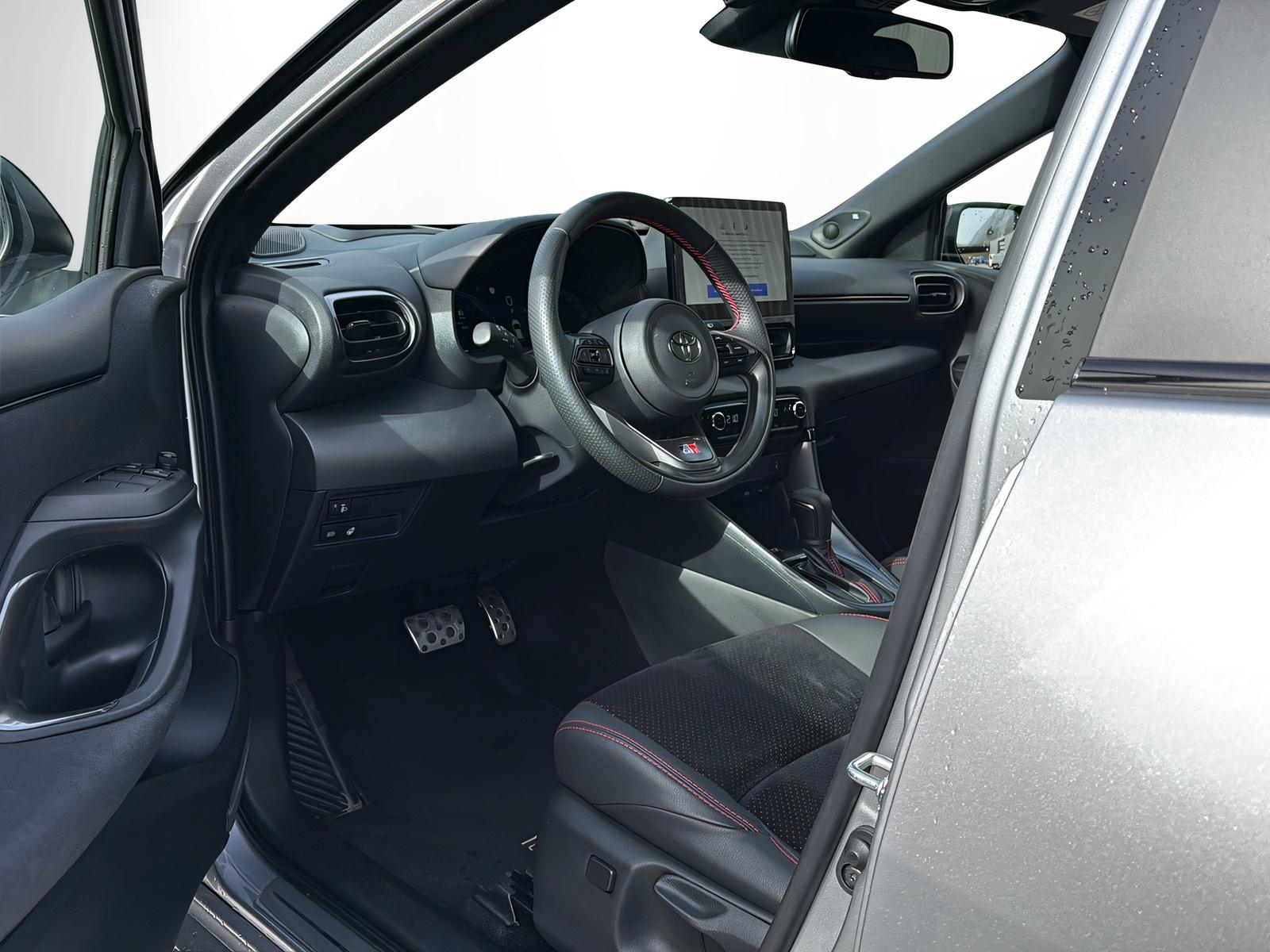 TOYOTA Yaris 1.5 VVT-i HSD GR Sport-image-6