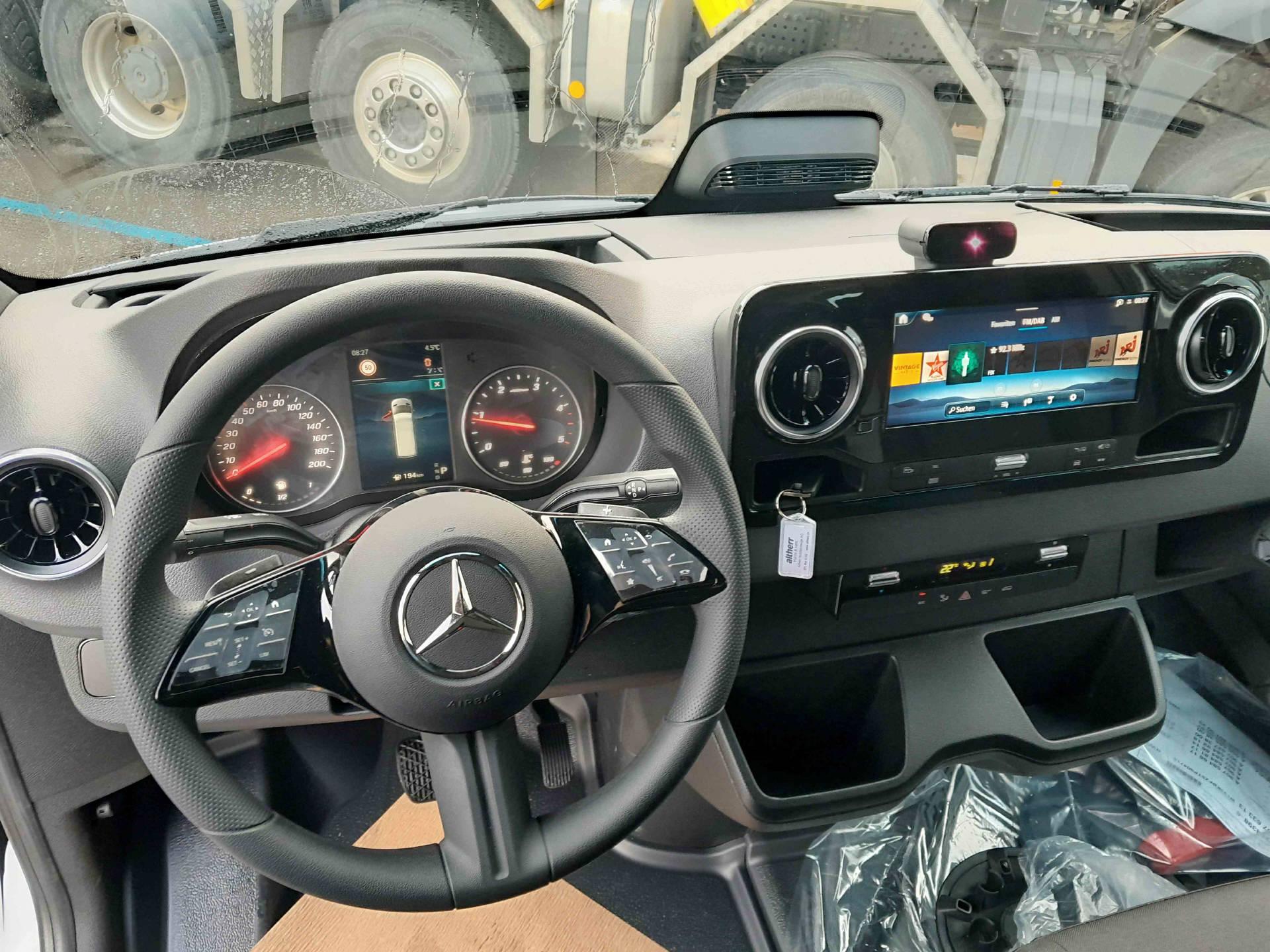 MERCEDES-BENZ Sprinter 317 Kaw. 3665 S 2.0 CDI 170 Pro-image-8