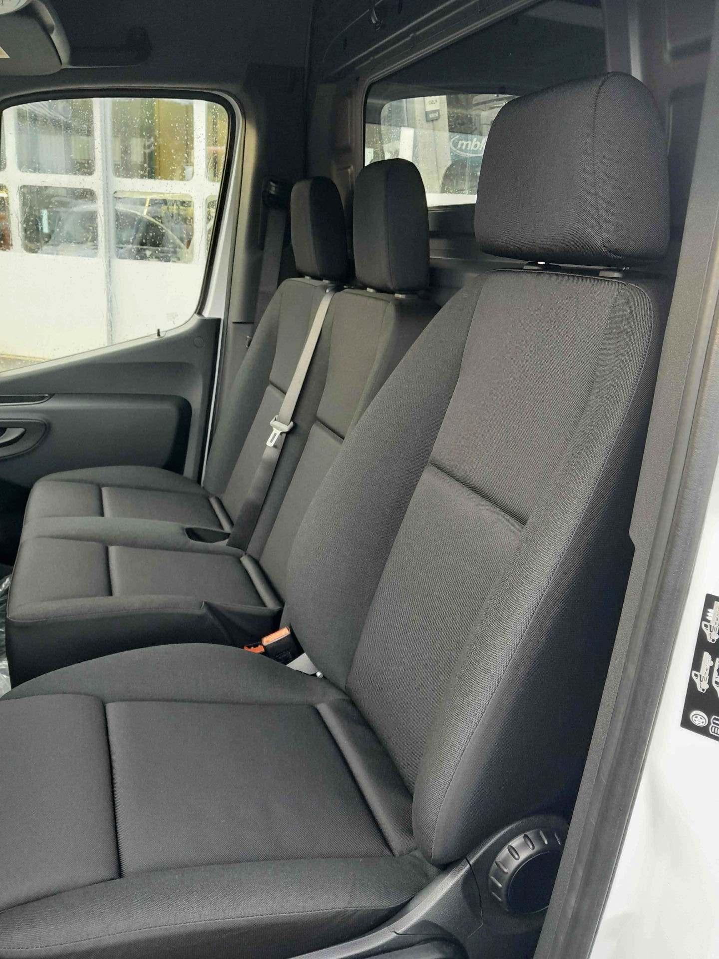 MERCEDES-BENZ Sprinter 317 Kaw. 3665 S 2.0 CDI 170 Pro-image-12