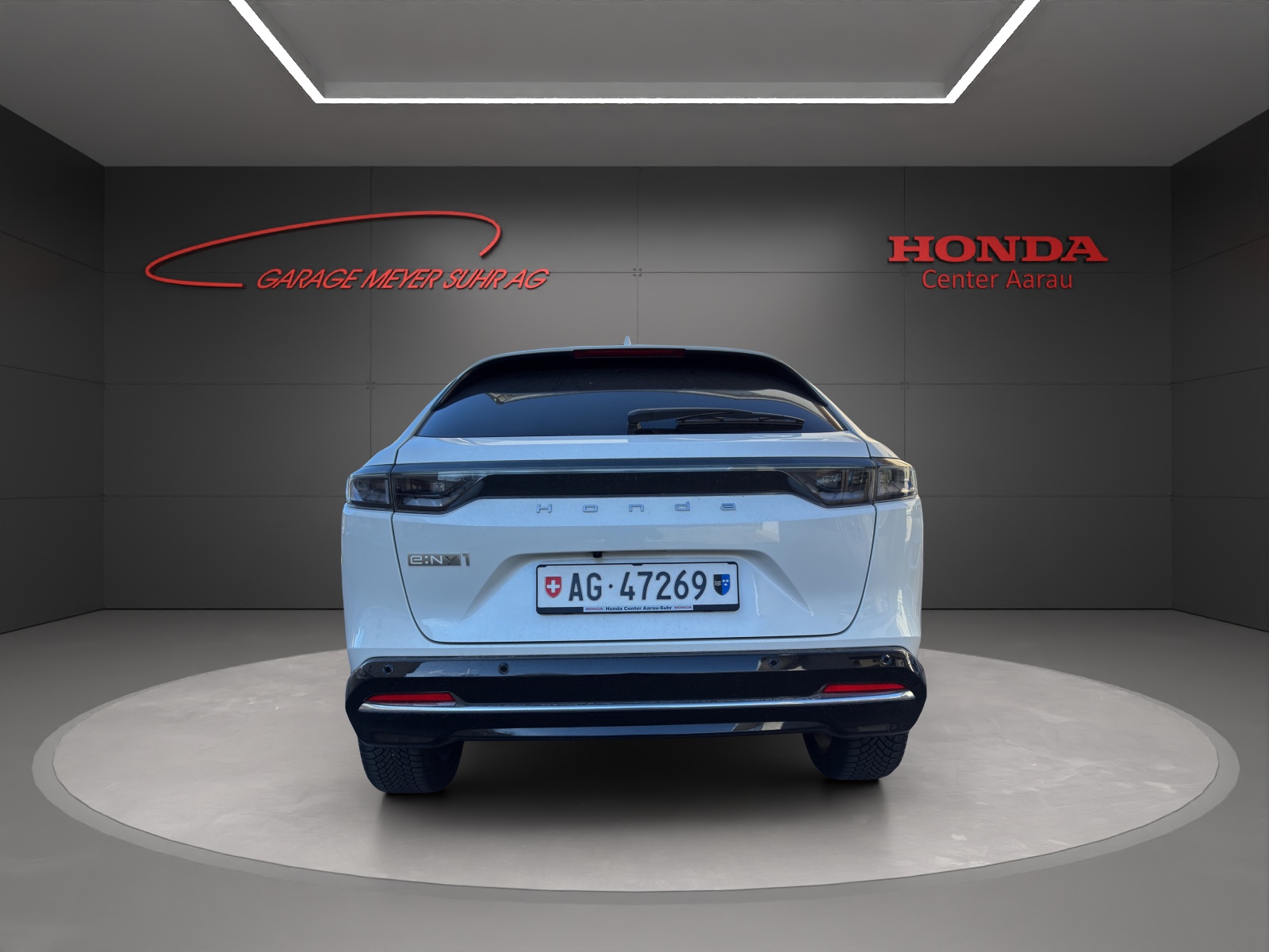 HONDA Ny1 Elegance-image-5