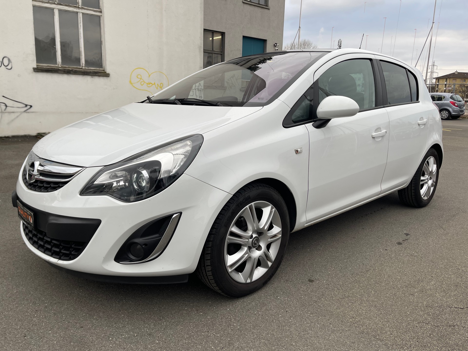 OPEL Corsa 1.4 TP Color Edition-image-1