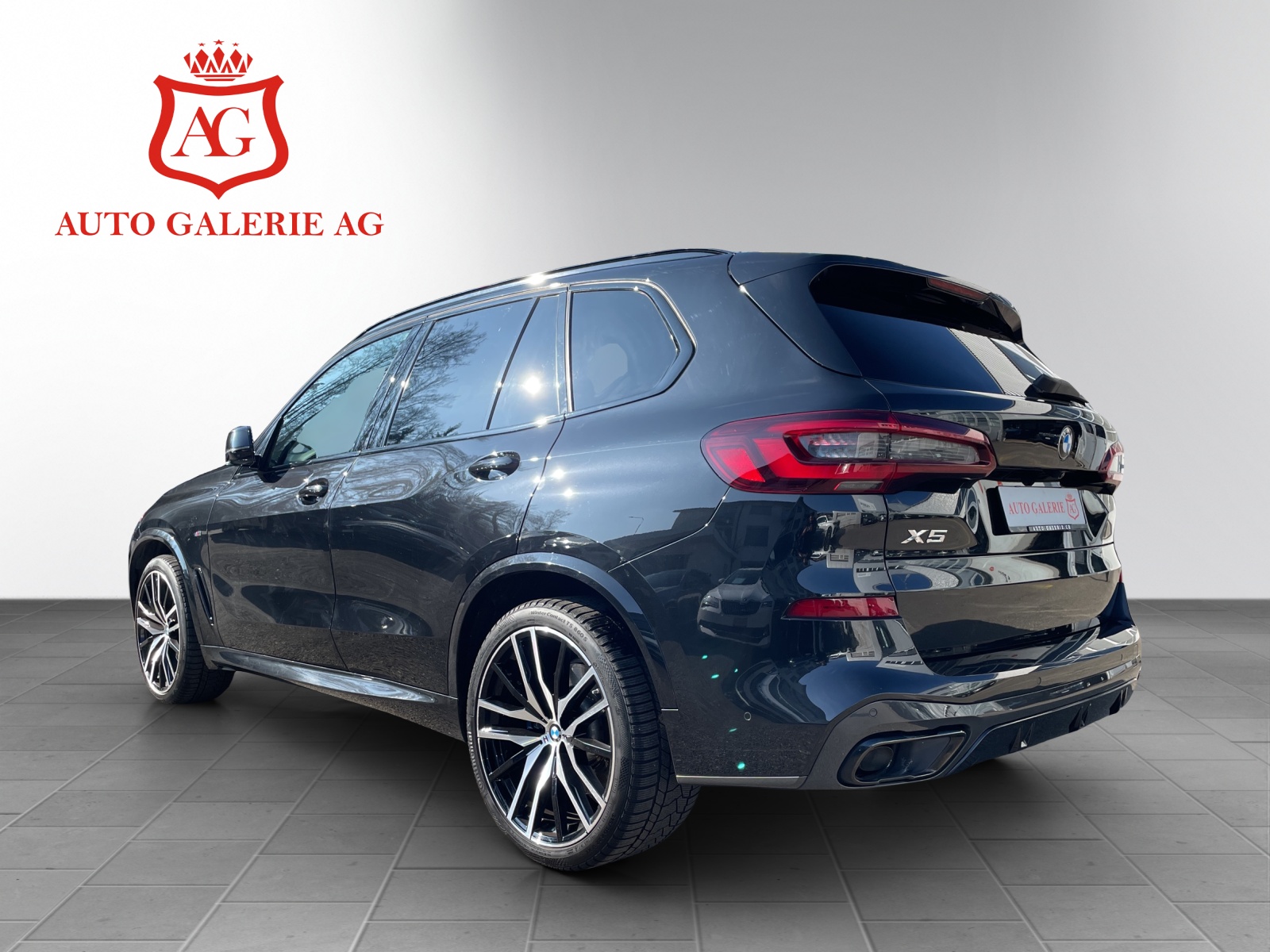BMW X5 xDrive 48V 40d M Sport Steptronic-showroom-element-2