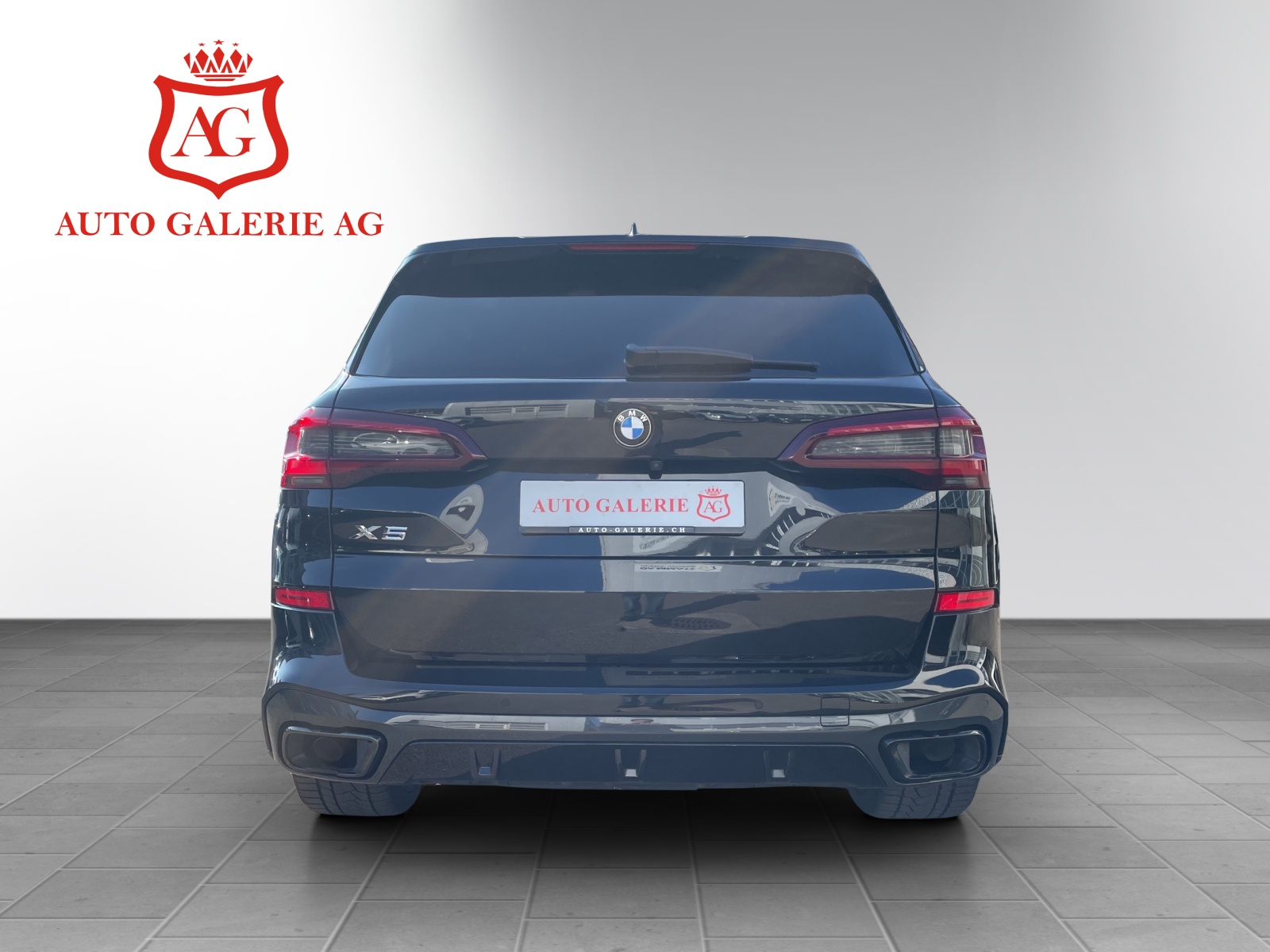 BMW X5 xDrive 48V 40d M Sport Steptronic-showroom-element-3