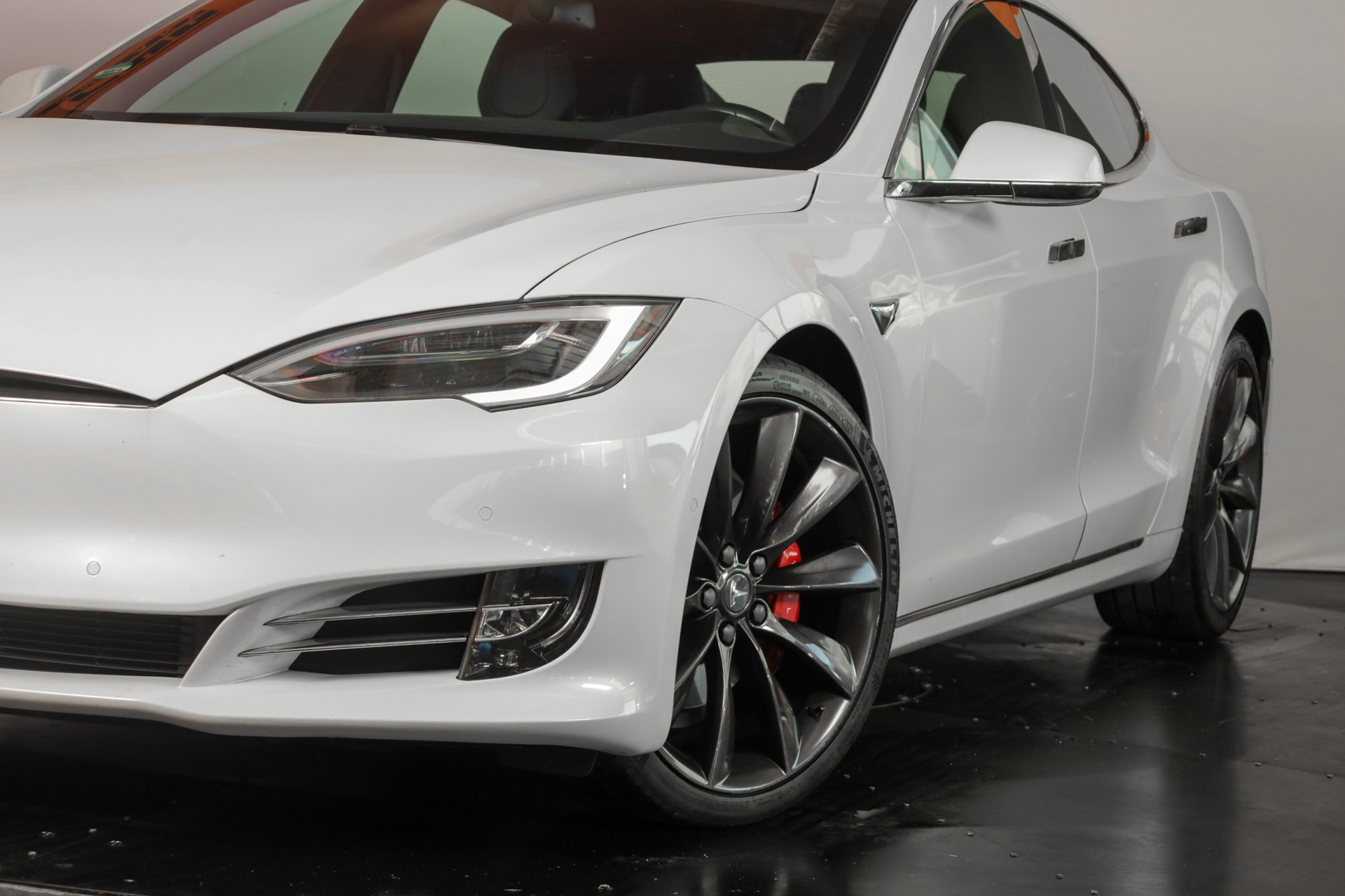 TESLA Model S 100 D Performance-image-8