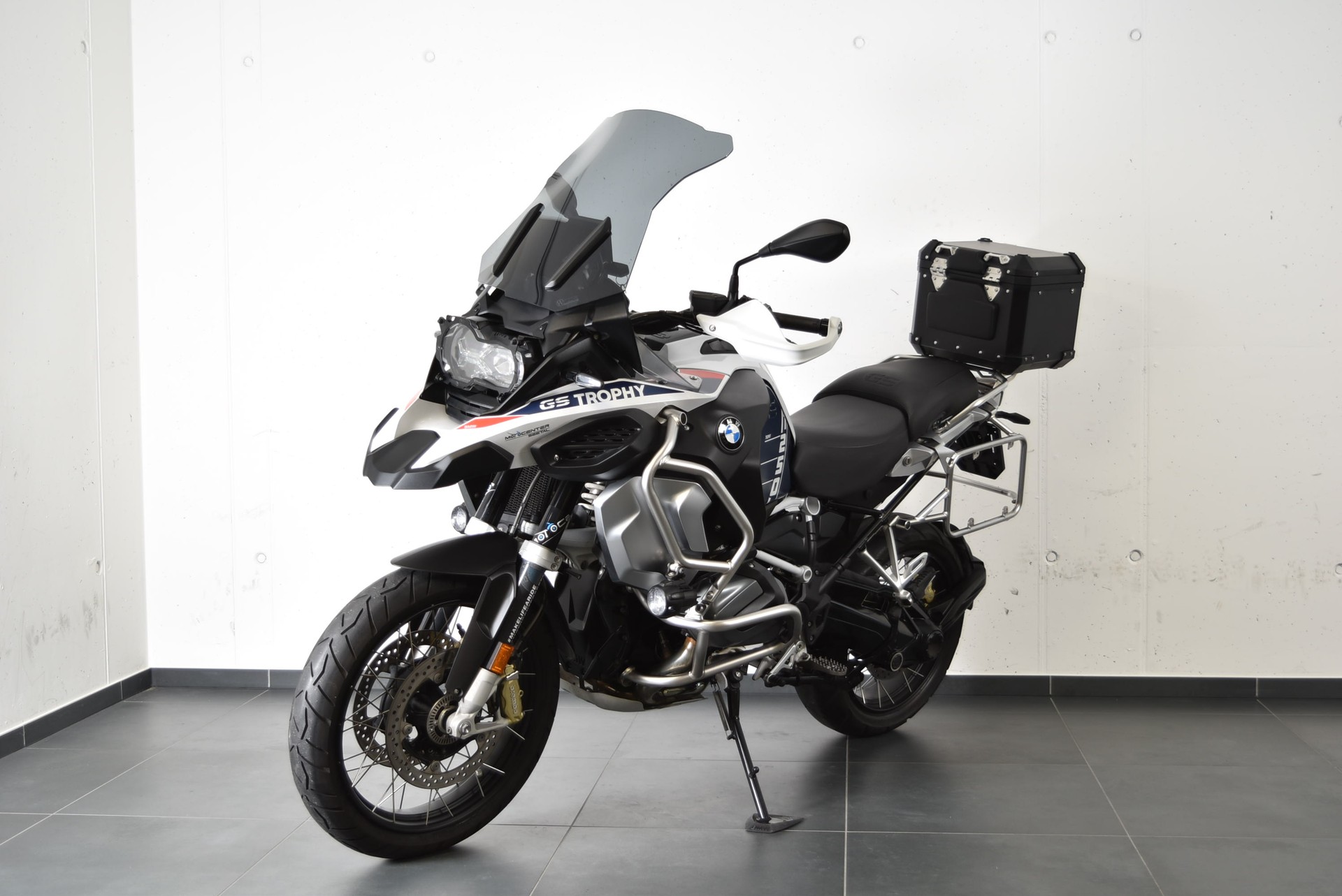 BMW R 1250 GS ADVENTURE-image-1