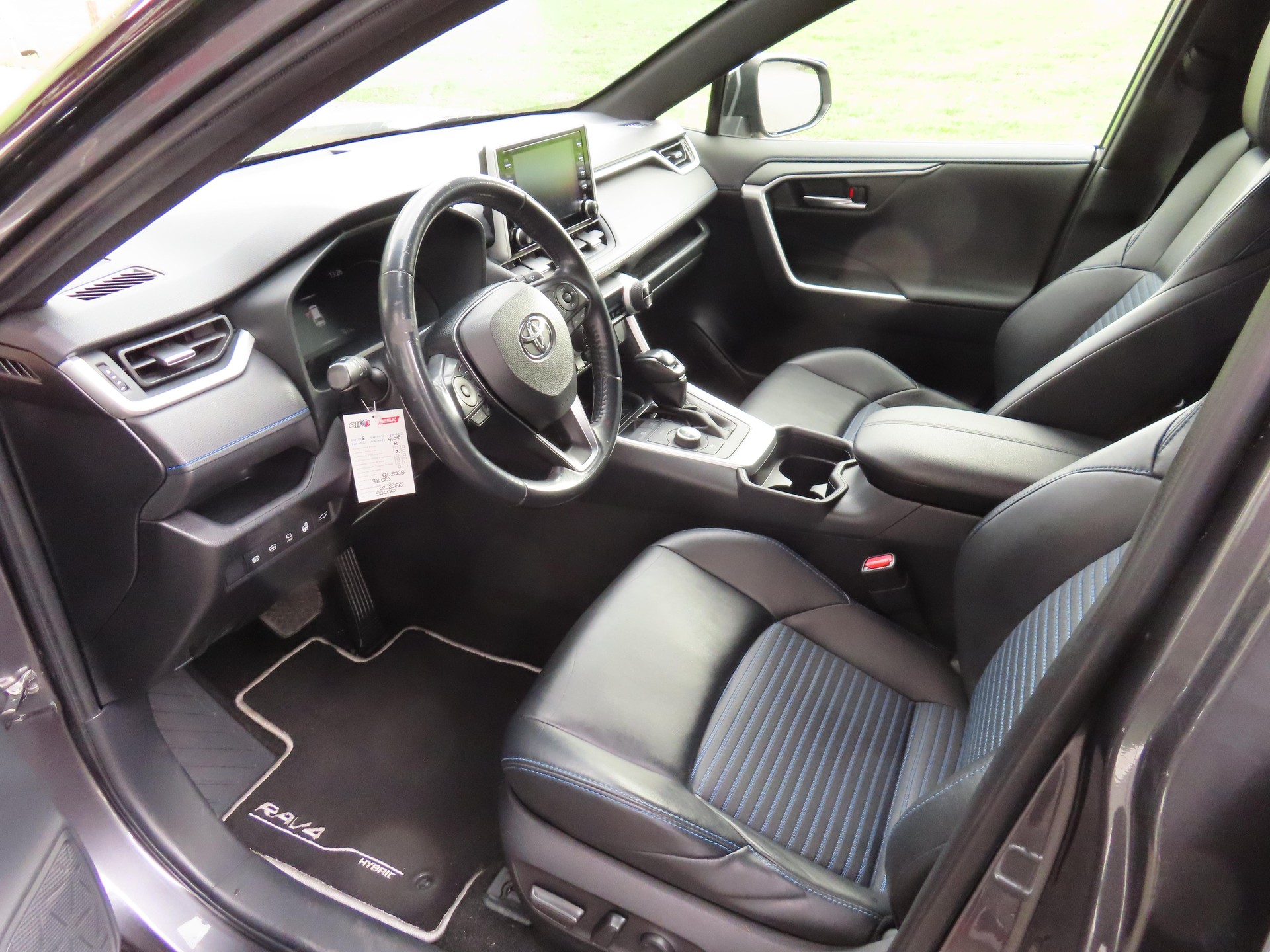 TOYOTA RAV4 2.5 HEV Style-image-5