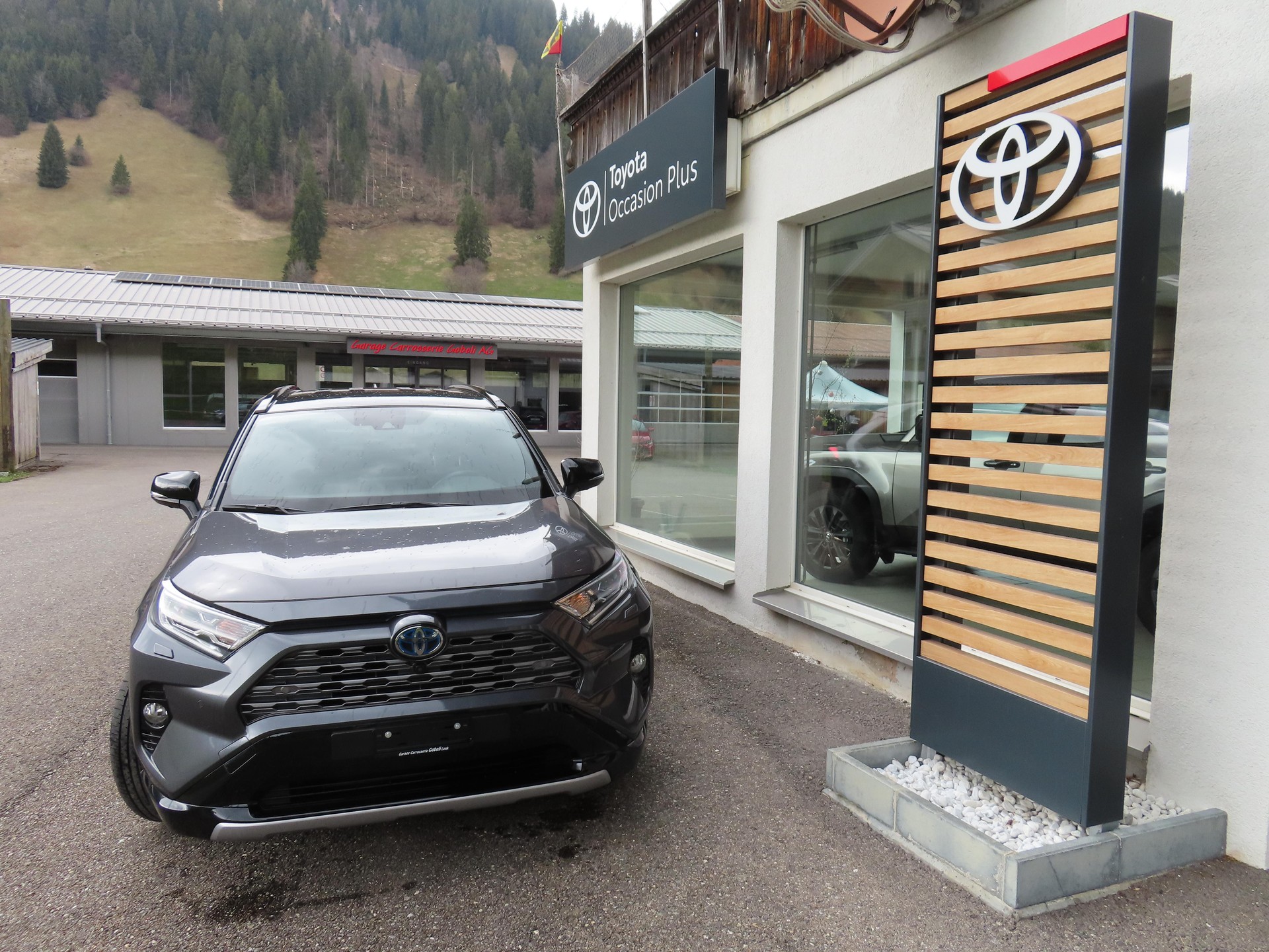 TOYOTA RAV4 2.5 HEV Style-showroom-element-1