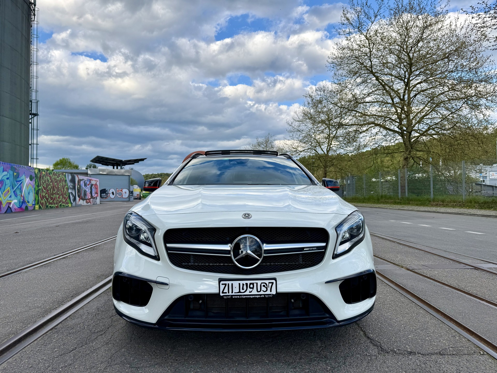 MERCEDES-BENZ GLA 45 AMG 4Matic 7G-DCT-image-1