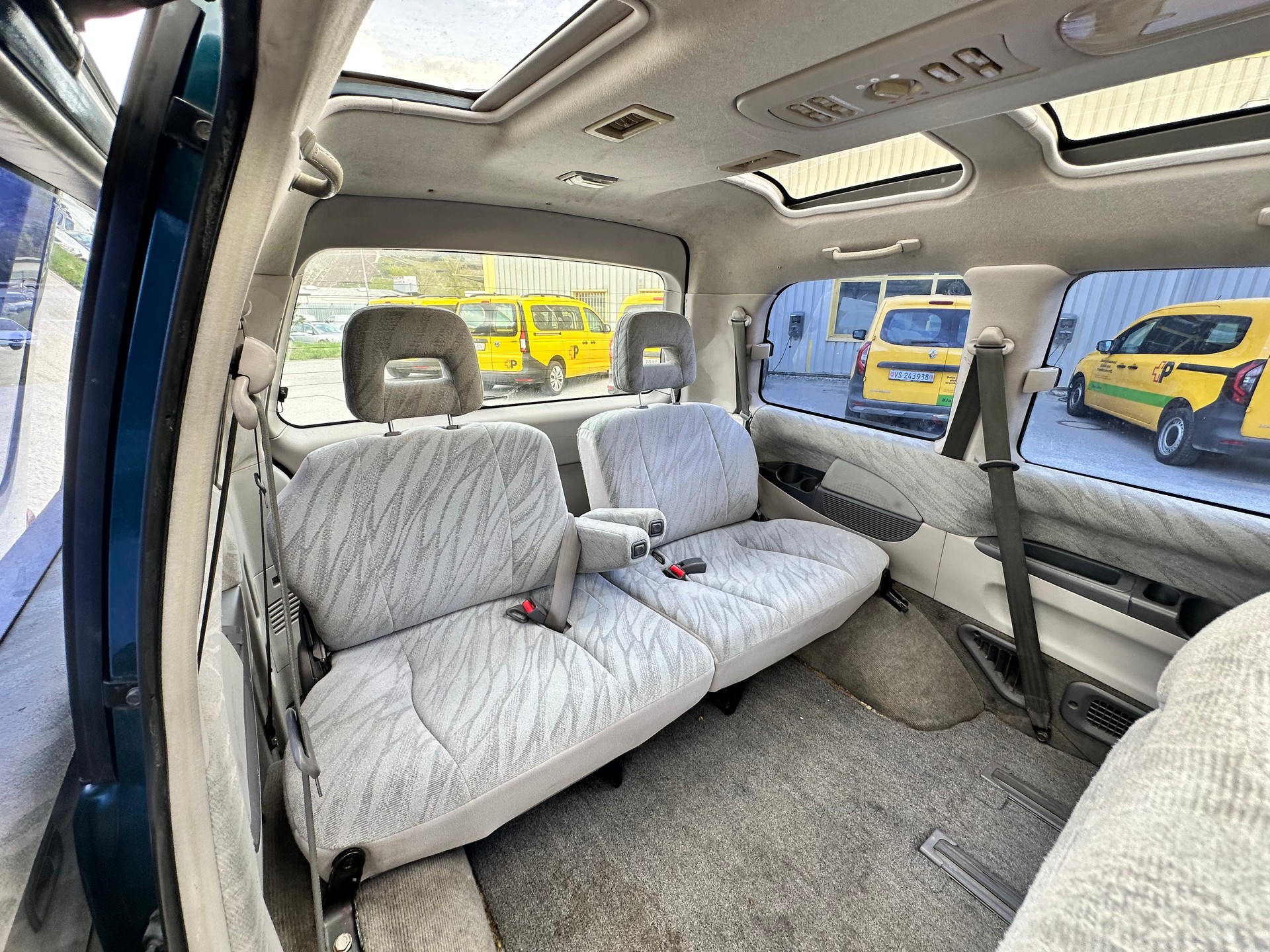 MITSUBISHI Space Gear 2.4 GLS Edit.-image-14
