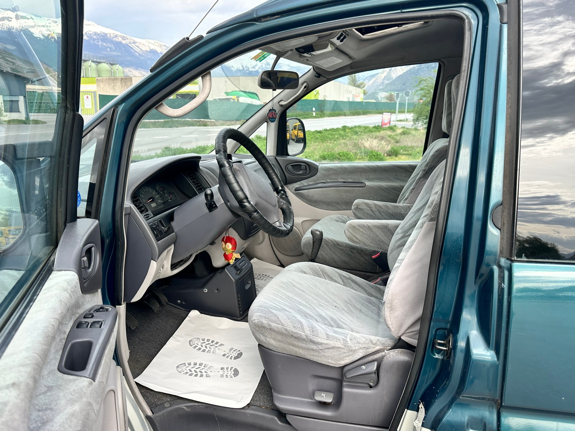 MITSUBISHI Space Gear 2.4 GLS Edit.-image-7