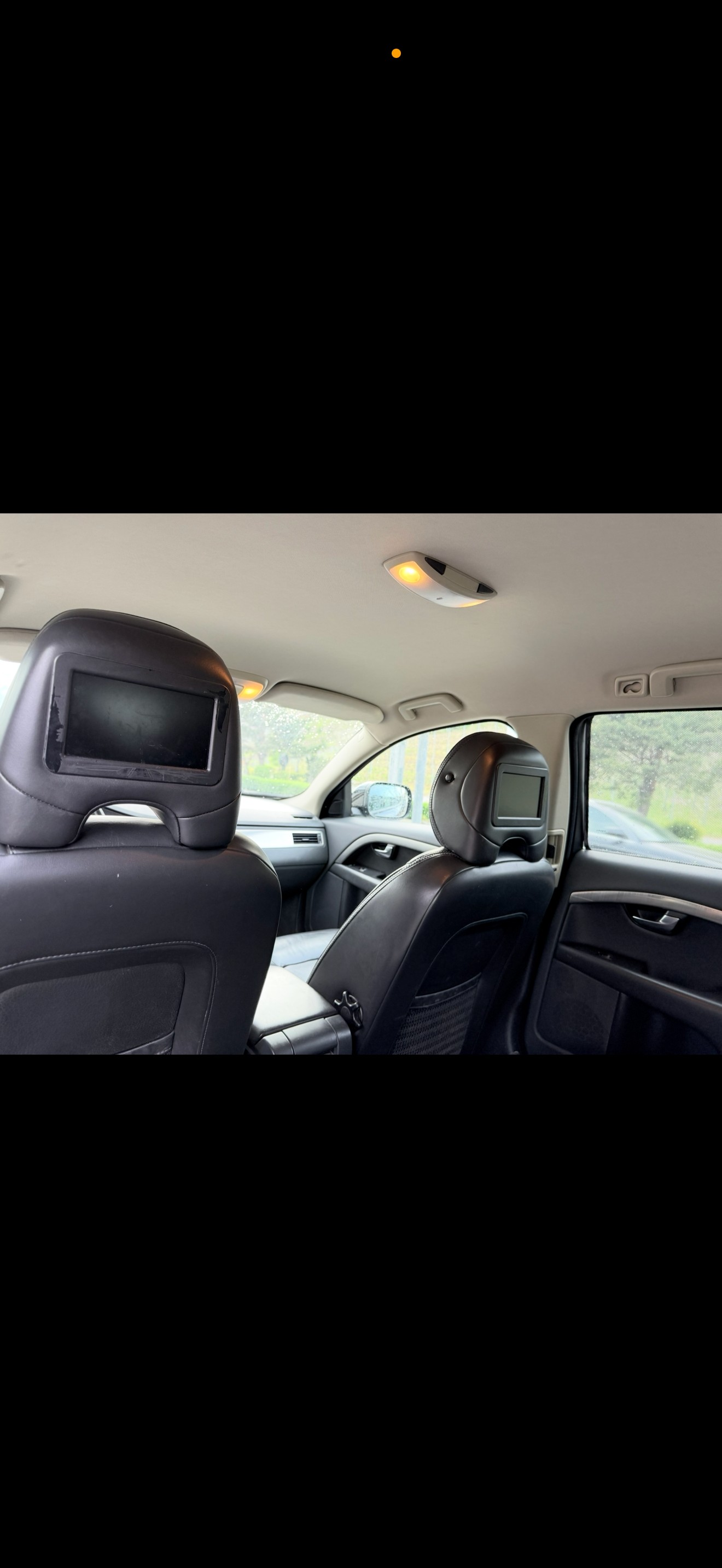 VOLVO XC70 3.2 AWD Momentum Geartronic-image-11