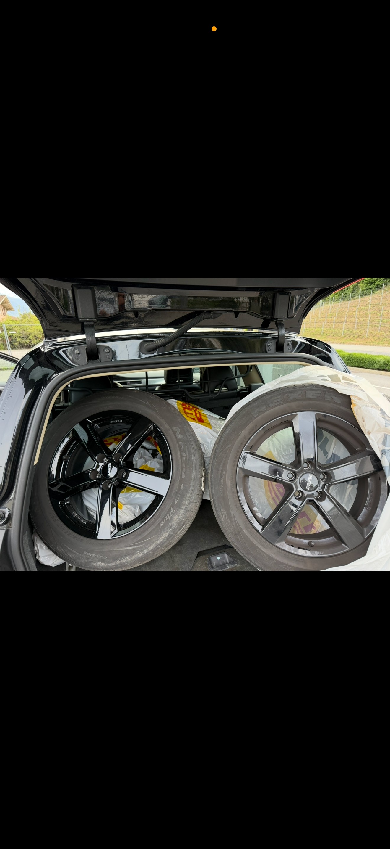 VOLVO XC70 3.2 AWD Momentum Geartronic-image-4