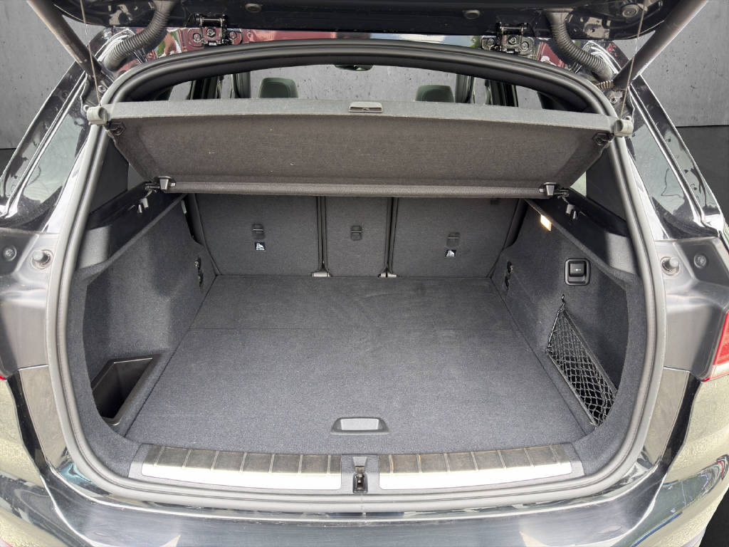BMW X1 25d xDrive-image-15