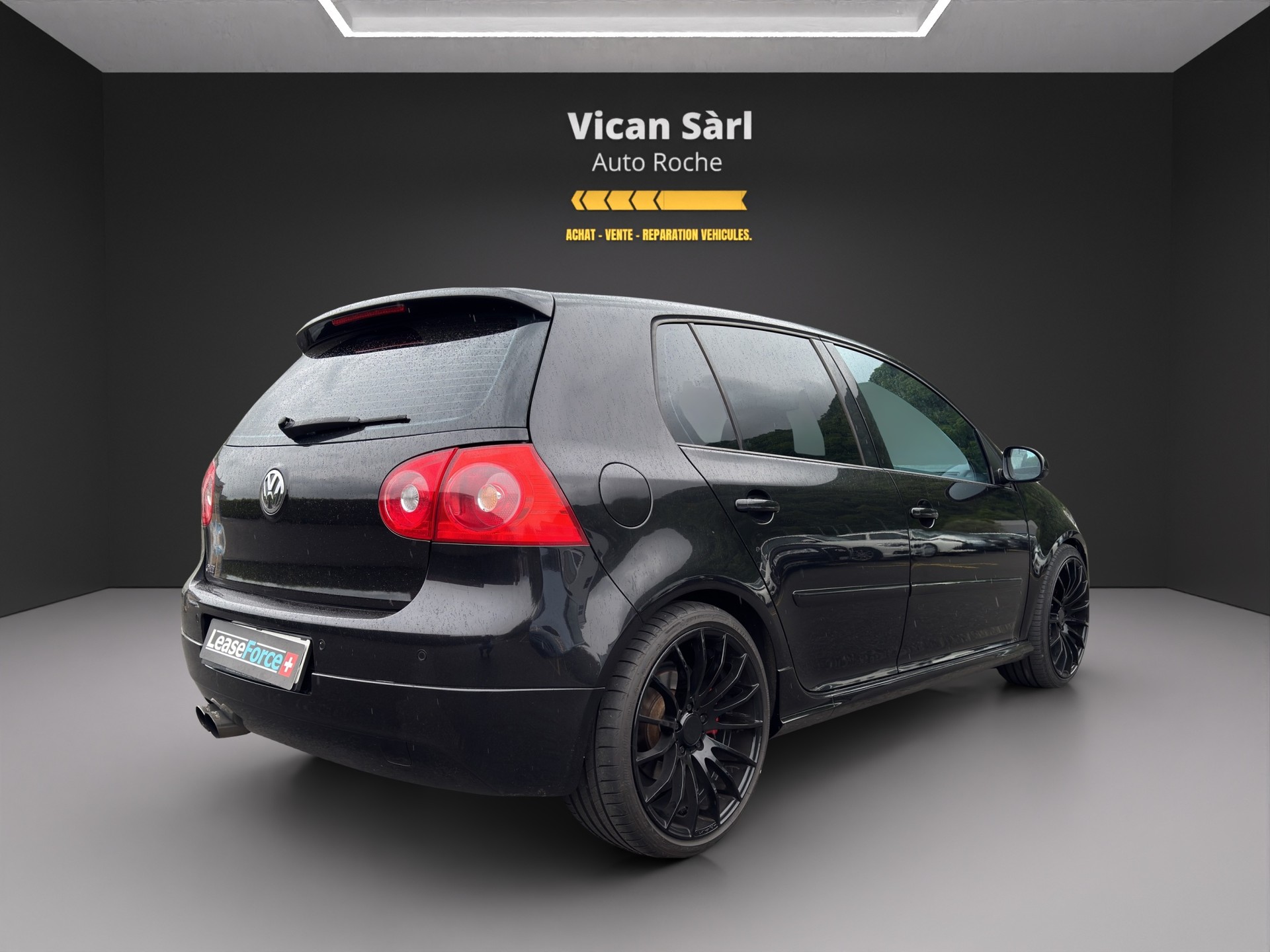 VW Golf 2.0 TFSI GTI-image-5