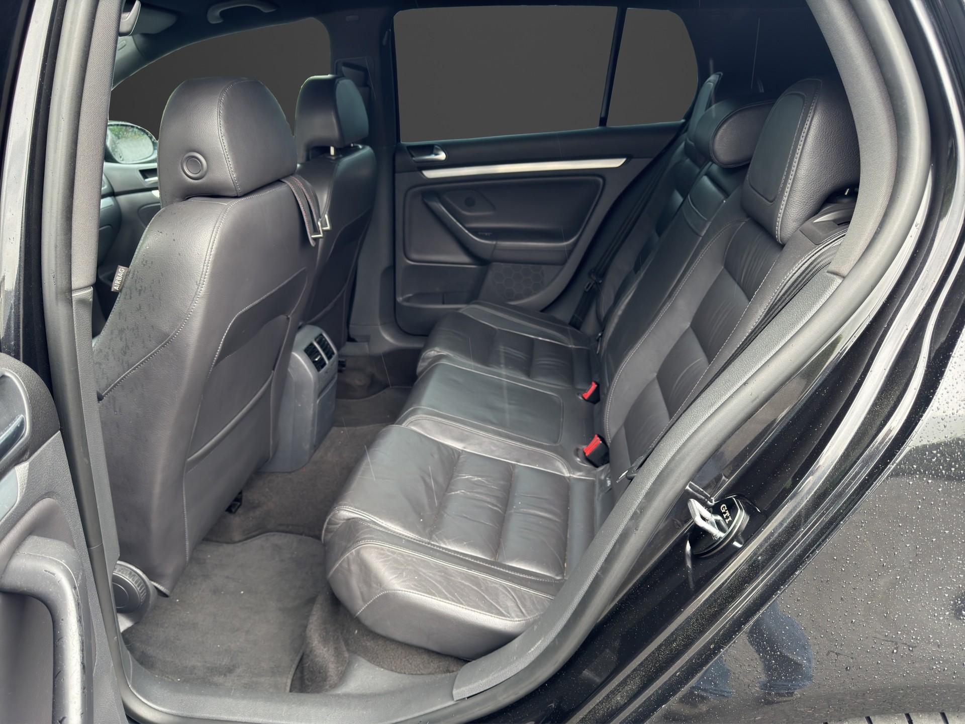 VW Golf 2.0 TFSI GTI-image-15