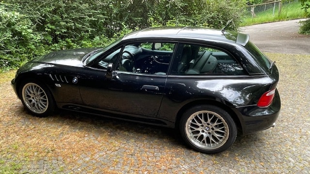 BMW 3.0-image-5