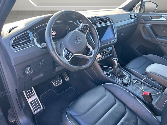 VW Tiguan 2.0TSI R-Line 4Motion DSG-showroom-element-3