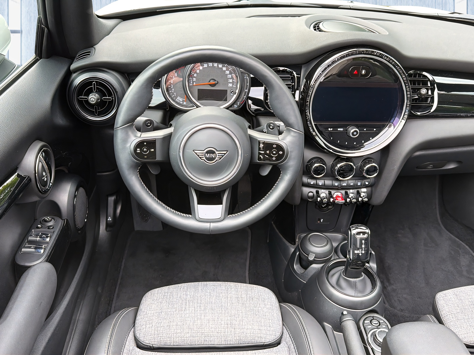 MINI Cooper S Cabriolet DKG-image-11