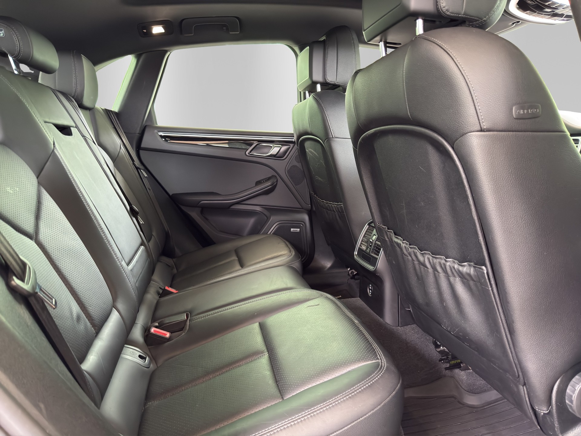 PORSCHE Macan PDK-image-15