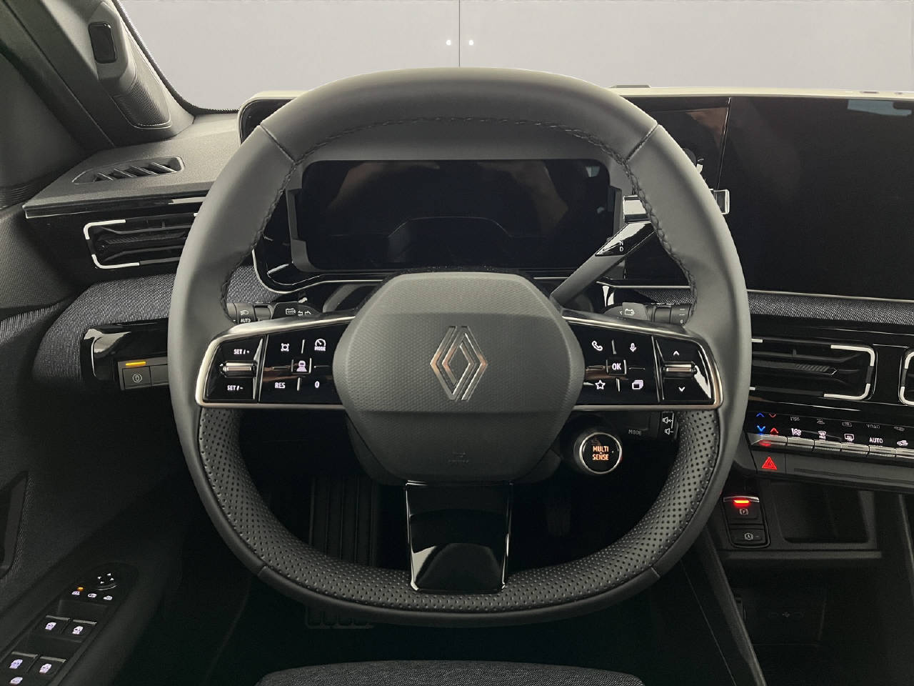 RENAULT R5 E-Tech Comfort Range techno-image-10