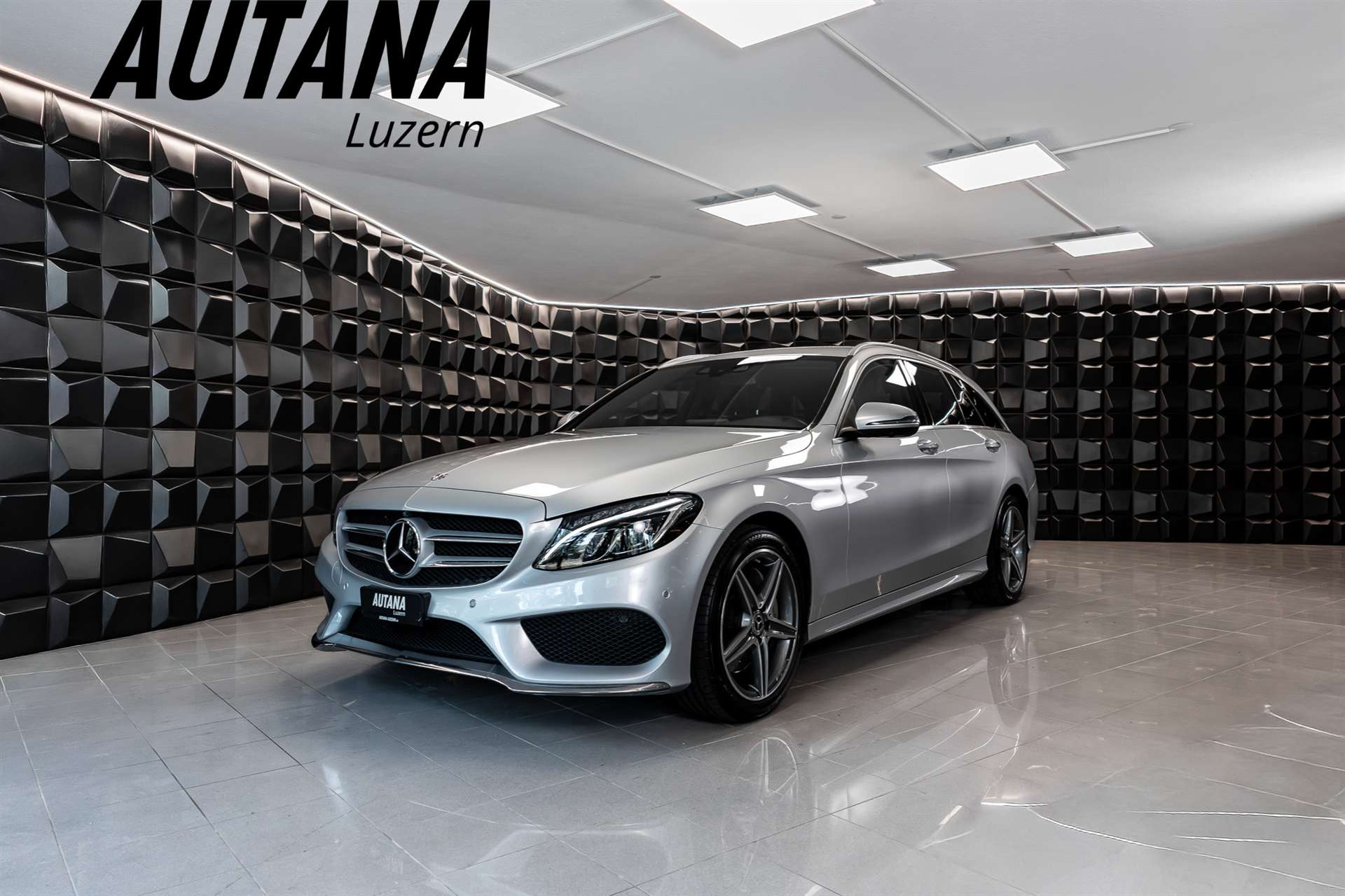 MERCEDES-BENZ C 250 d Swiss Star AMG Line 4Matic 9G-Tronic