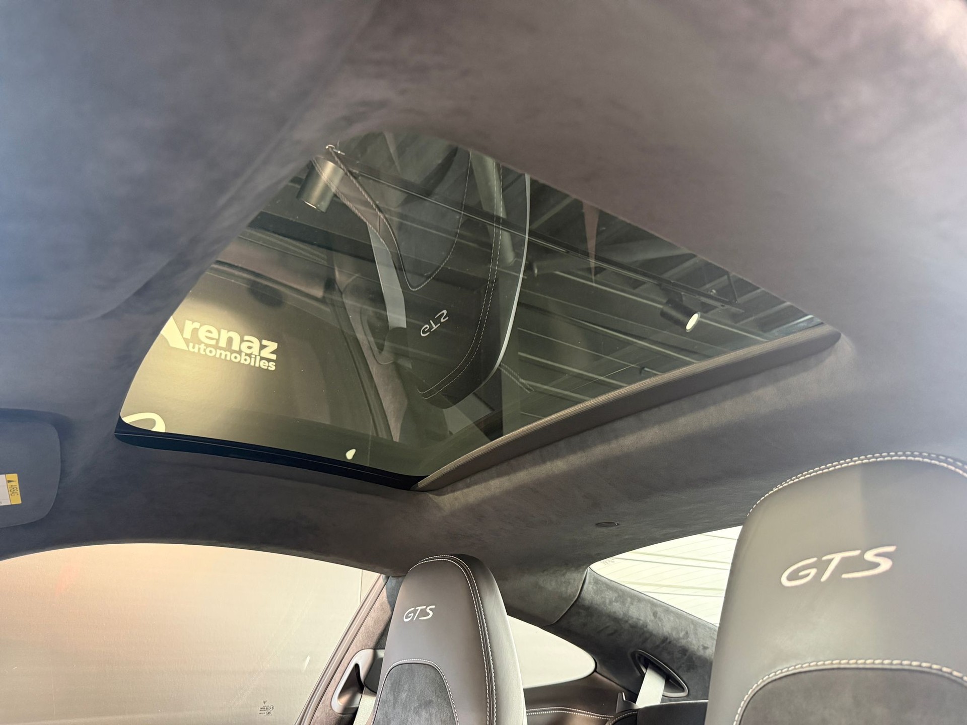PORSCHE 911 Carrera 4 GTS PDK-image-22