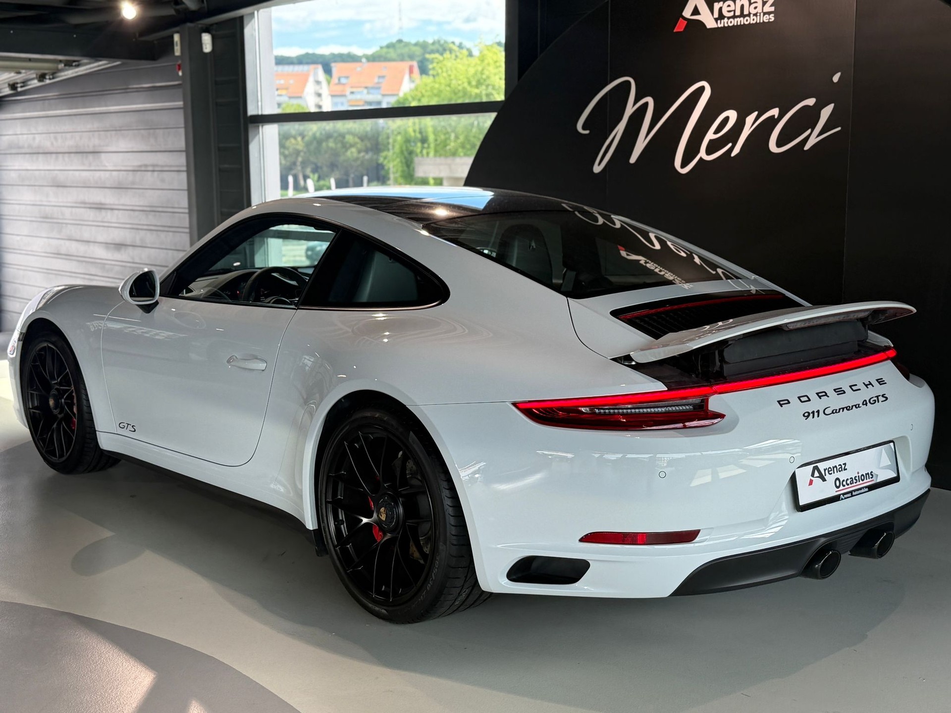 PORSCHE 911 Carrera 4 GTS PDK-image-6