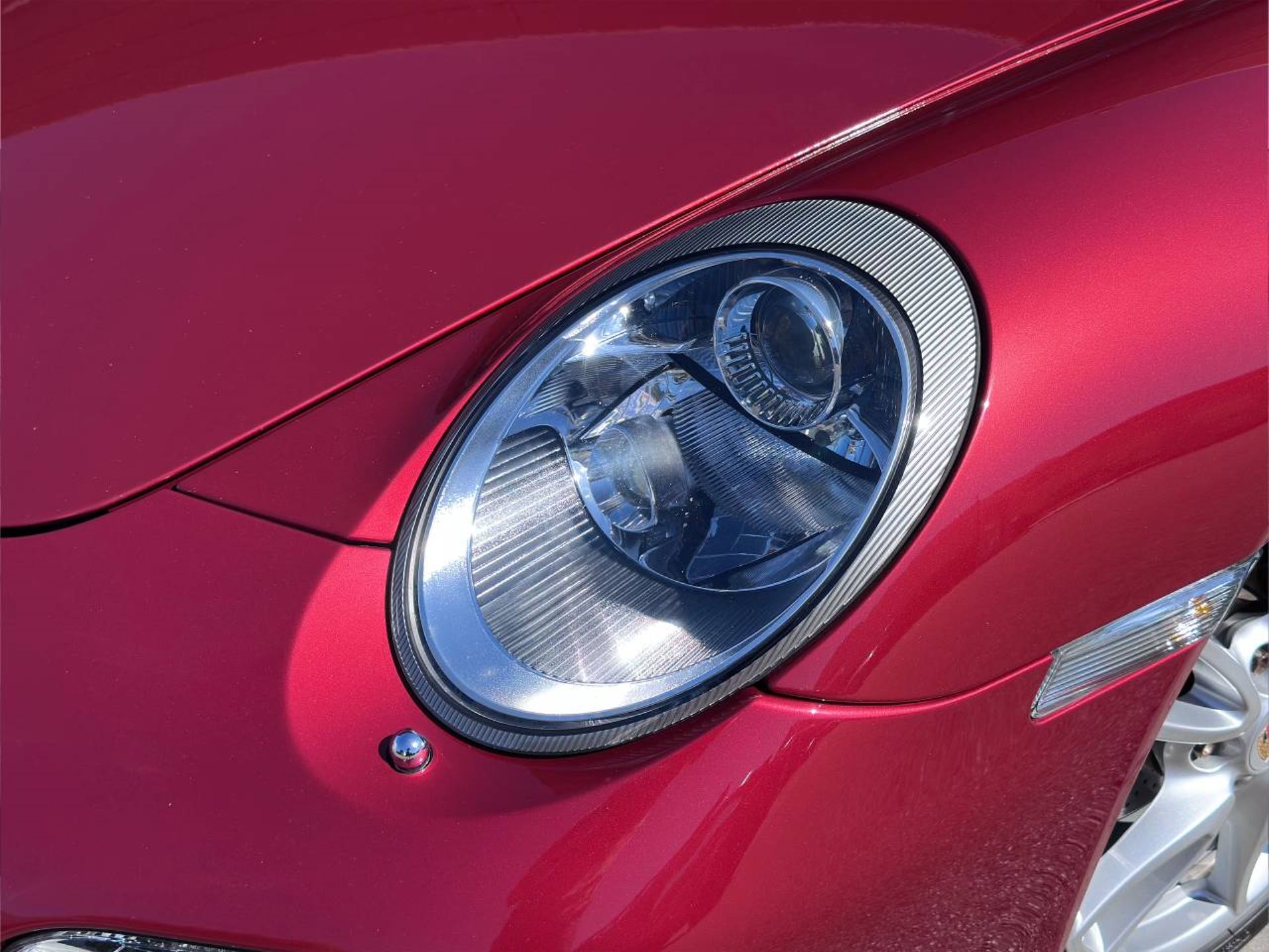 PORSCHE 911 Targa 4-image-27