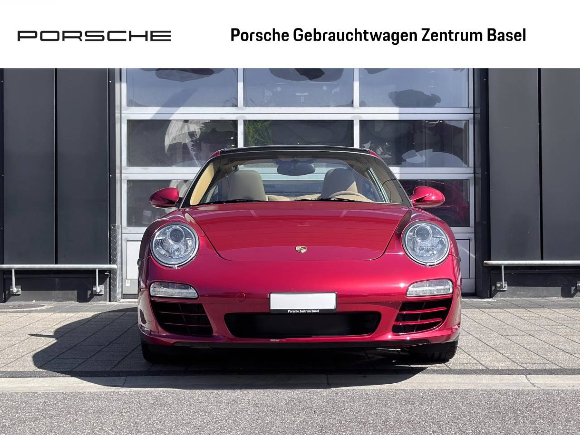 PORSCHE 911 Targa 4-image-6