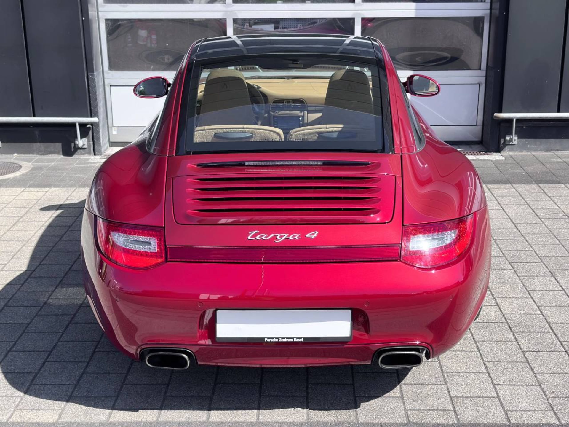 PORSCHE 911 Targa 4-image-13