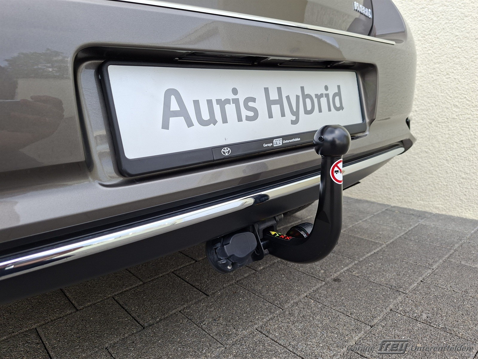 TOYOTA Auris 1.8 HSD Trend e-CVT-image-13