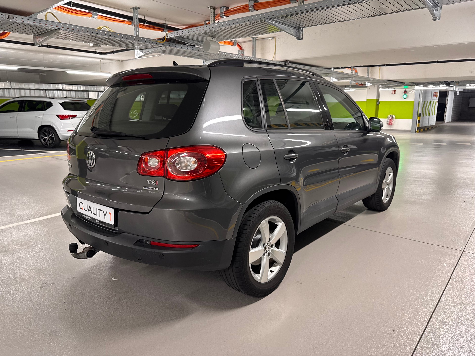 VW Tiguan 1.4 TSI BlueMotion Value 4x2-image-3