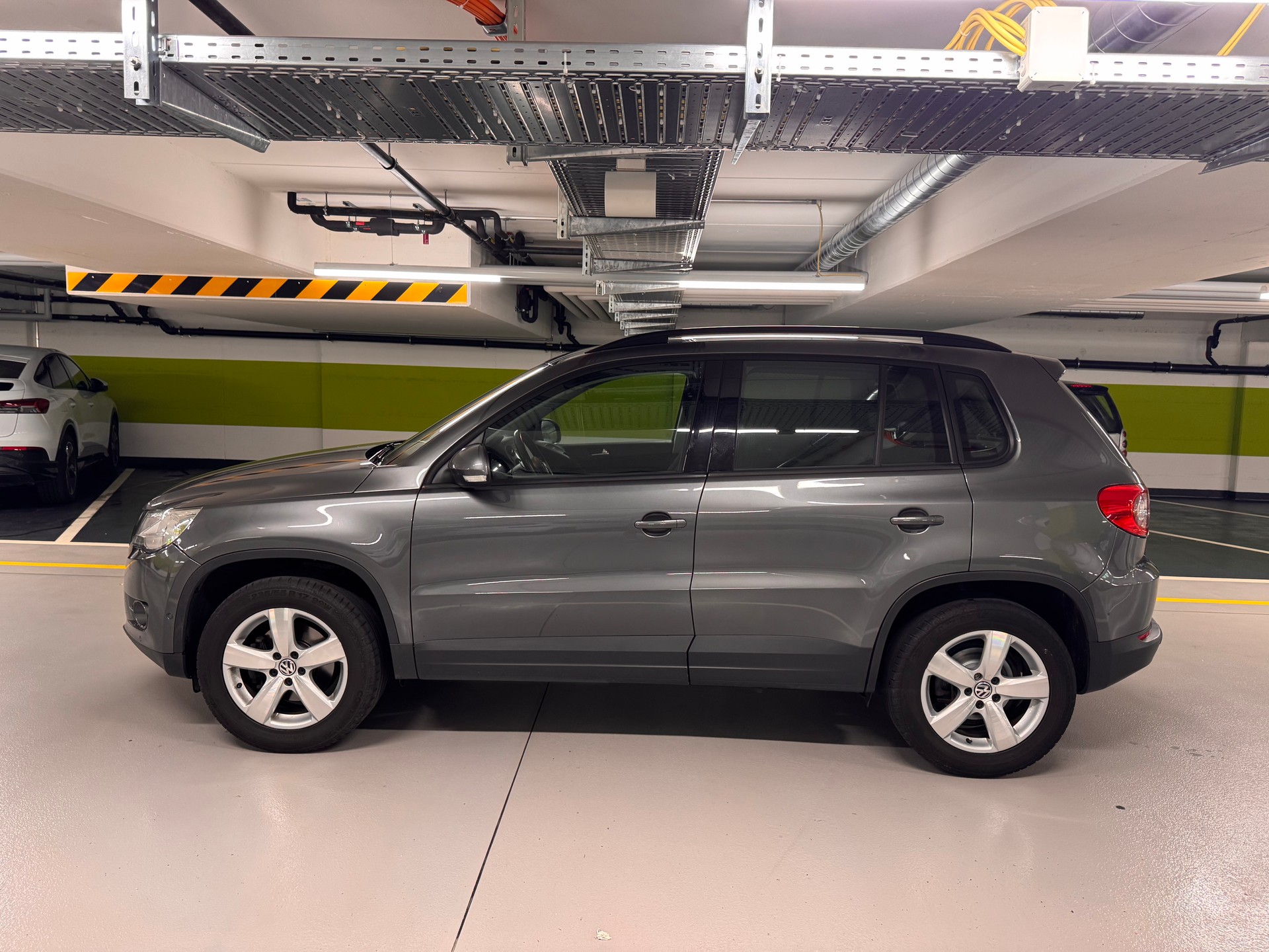 VW Tiguan 1.4 TSI BlueMotion Value 4x2-image-6
