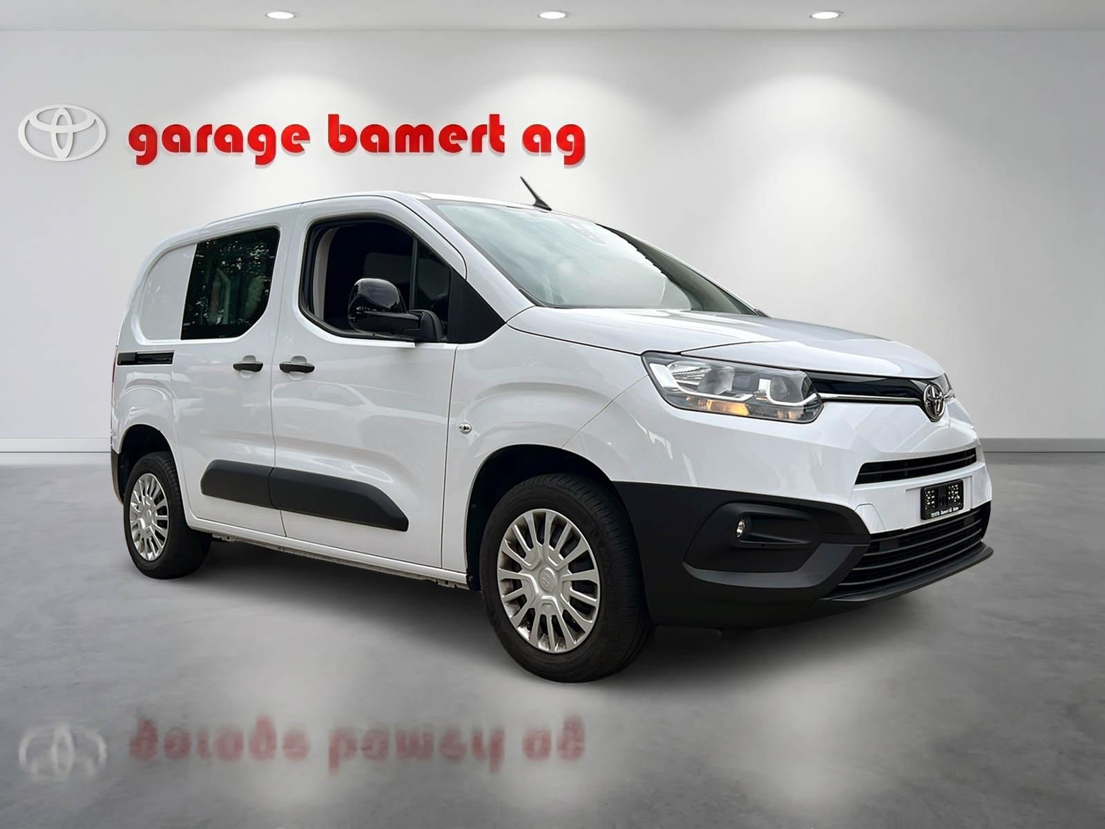 TOYOTA PROACE CITY Van L1 1.2 Active-showroom-element-2