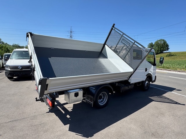 NISSAN Cabstar NT400 Dreiseitenkipper Top Zustand **3.5t** Anhängelast ab Service frisch MFK-image-7