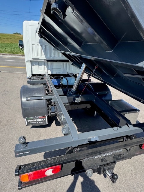 NISSAN Cabstar NT400 Dreiseitenkipper Top Zustand **3.5t** Anhängelast ab Service frisch MFK-image-8
