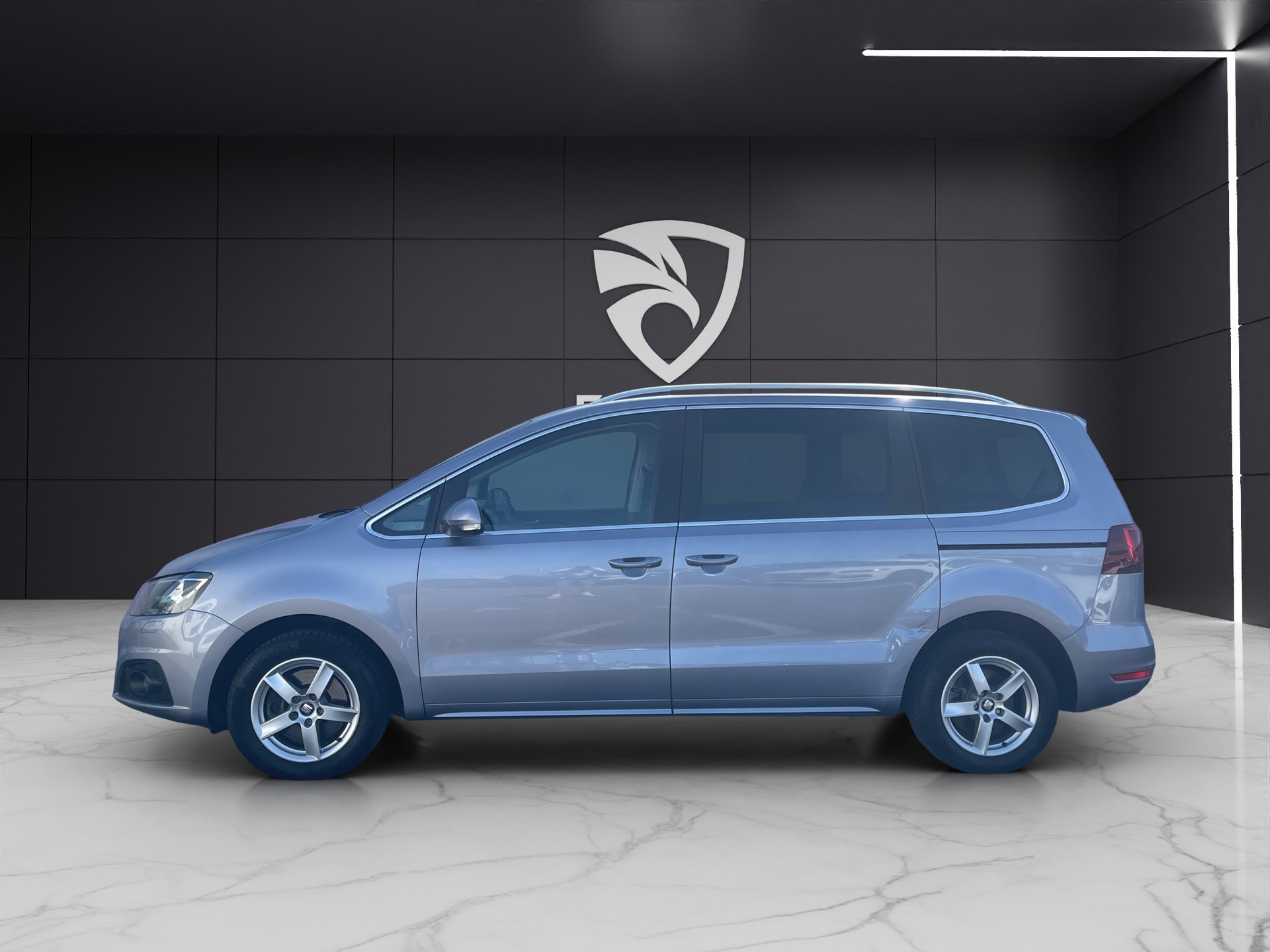 SEAT Alhambra 2.0 TDI 7 Plätzer-image-6