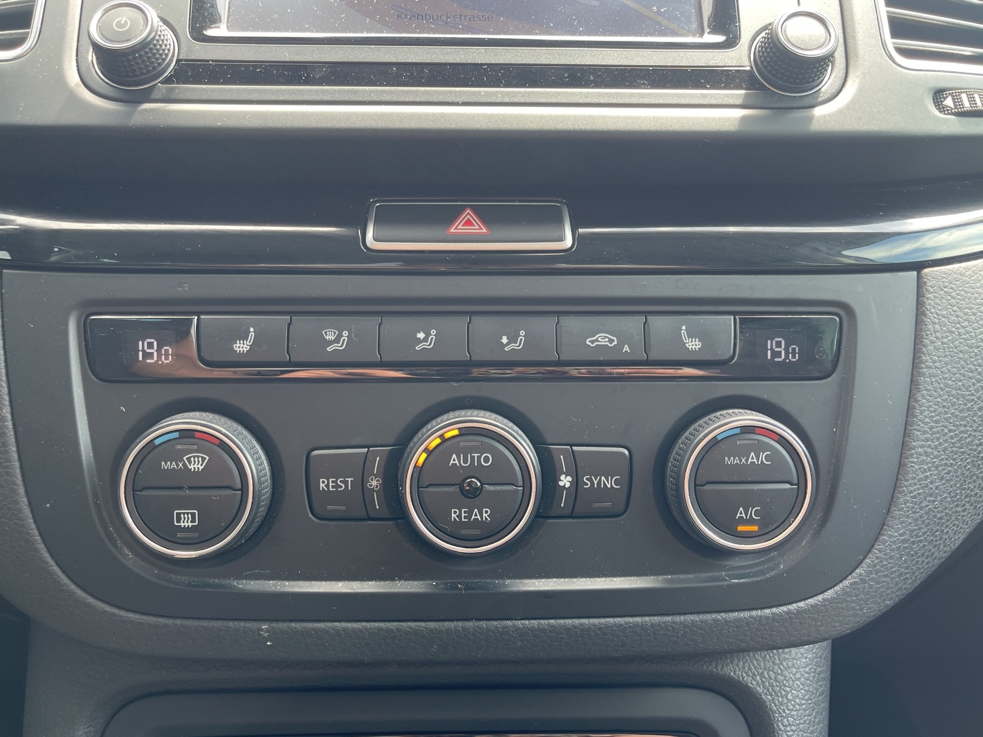 SEAT Alhambra 2.0 TDI 7 Plätzer-image-38