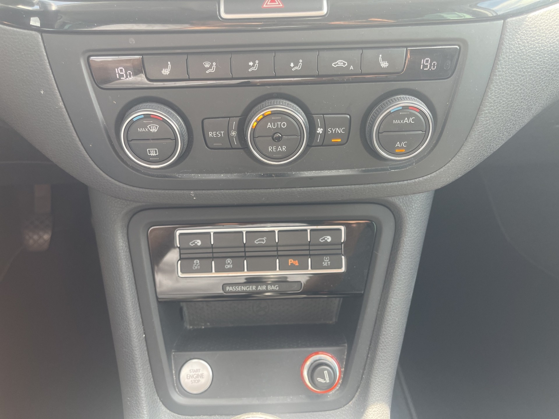 SEAT Alhambra 2.0 TDI 7 Plätzer-image-17