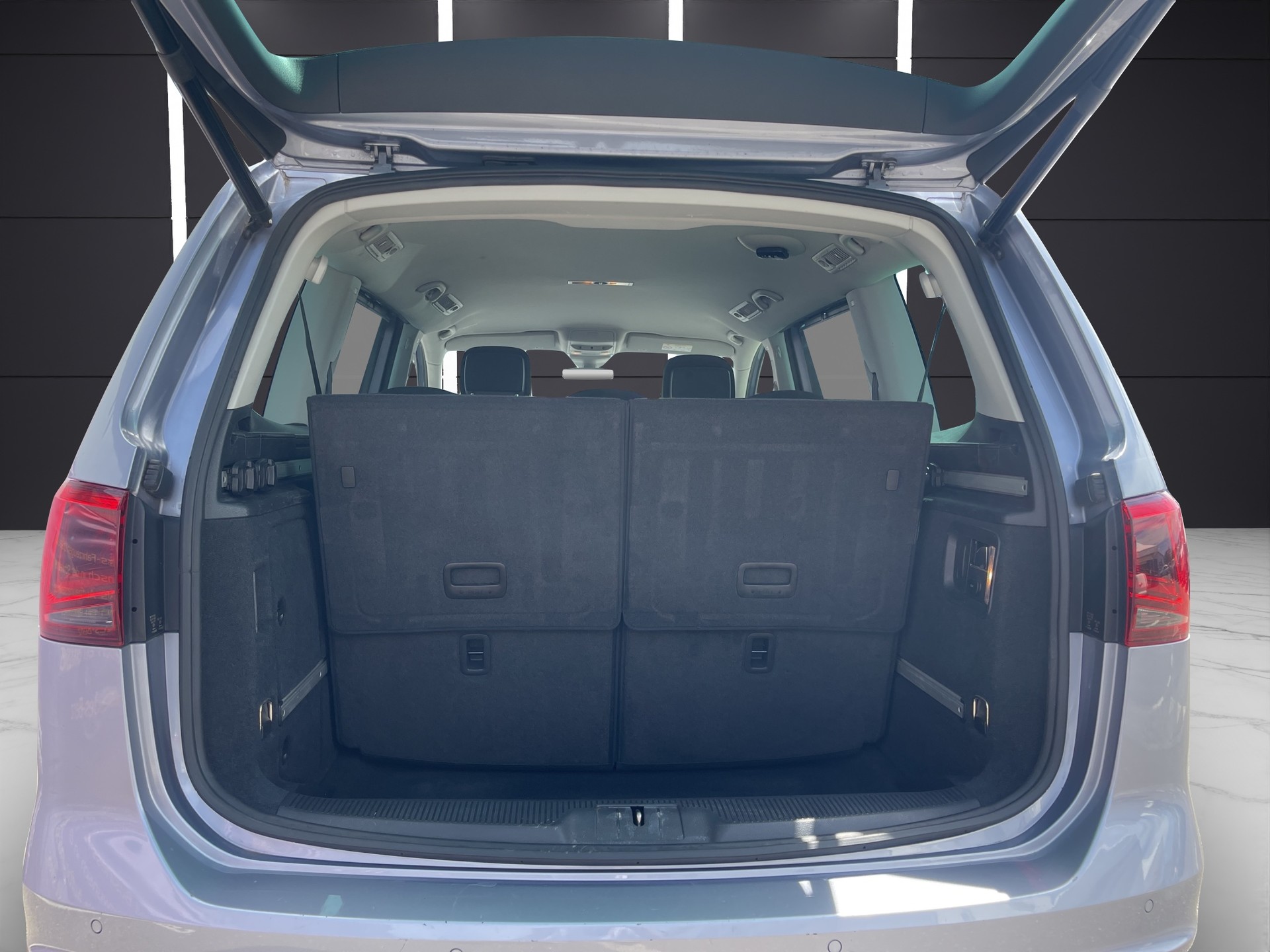SEAT Alhambra 2.0 TDI 7 Plätzer-image-23
