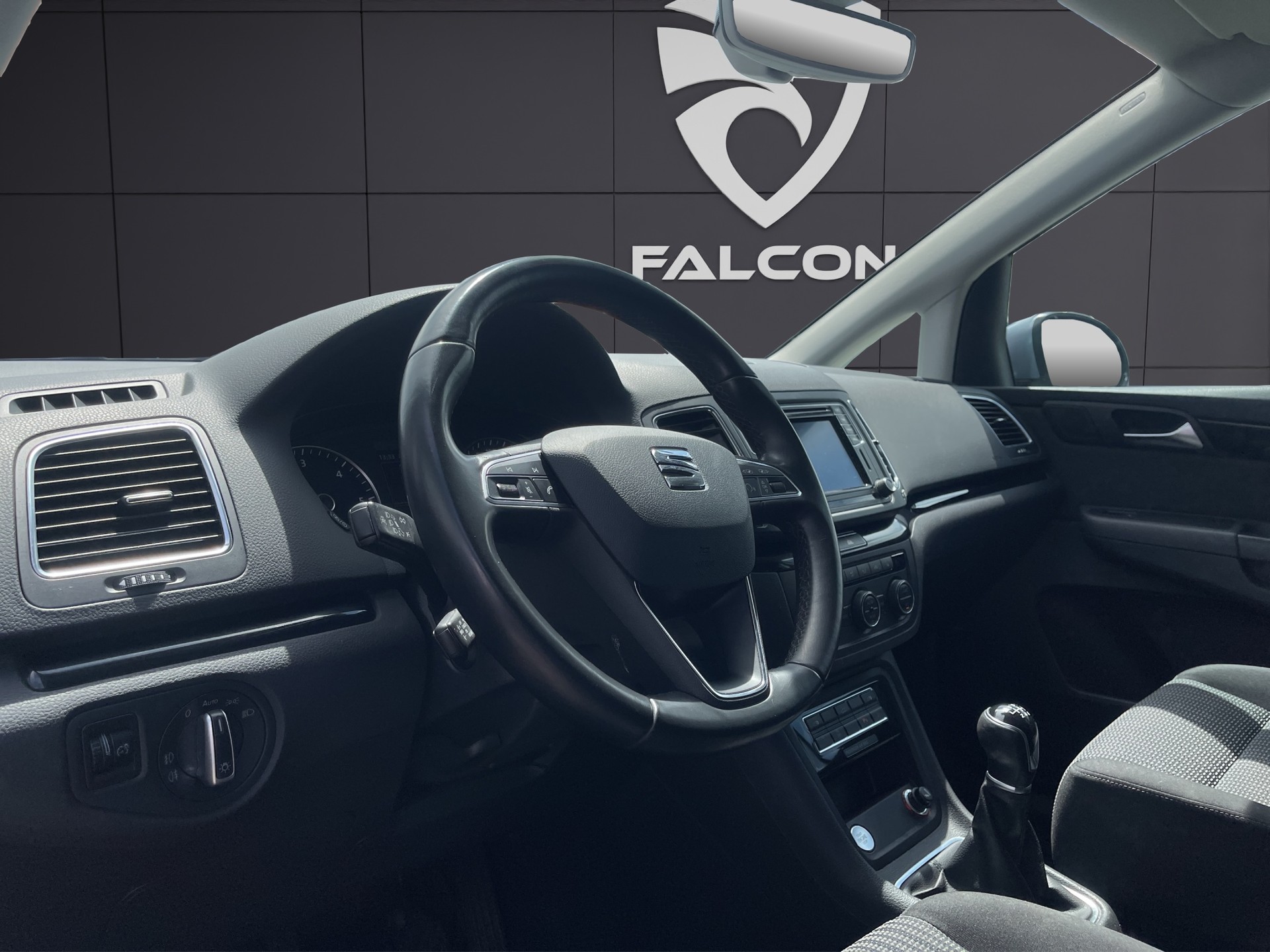SEAT Alhambra 2.0 TDI 7 Plätzer-image-20