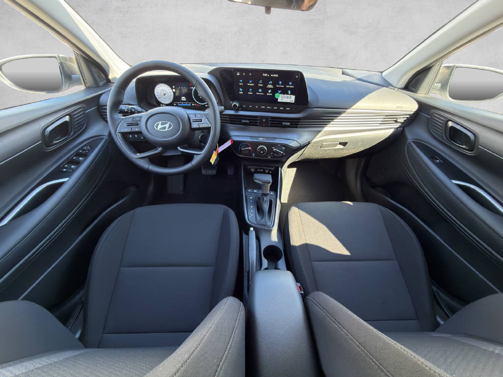 HYUNDAI i20 1.0 T-GDi Amplia-image-8
