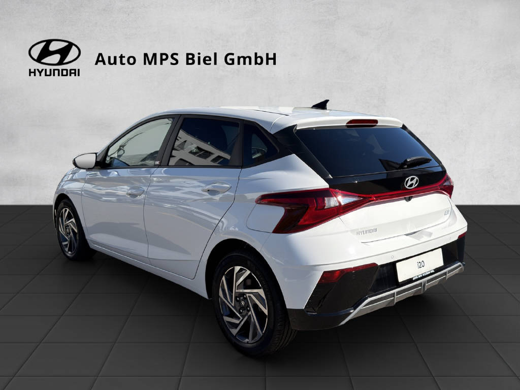 HYUNDAI i20 1.0 T-GDi Amplia-image-3