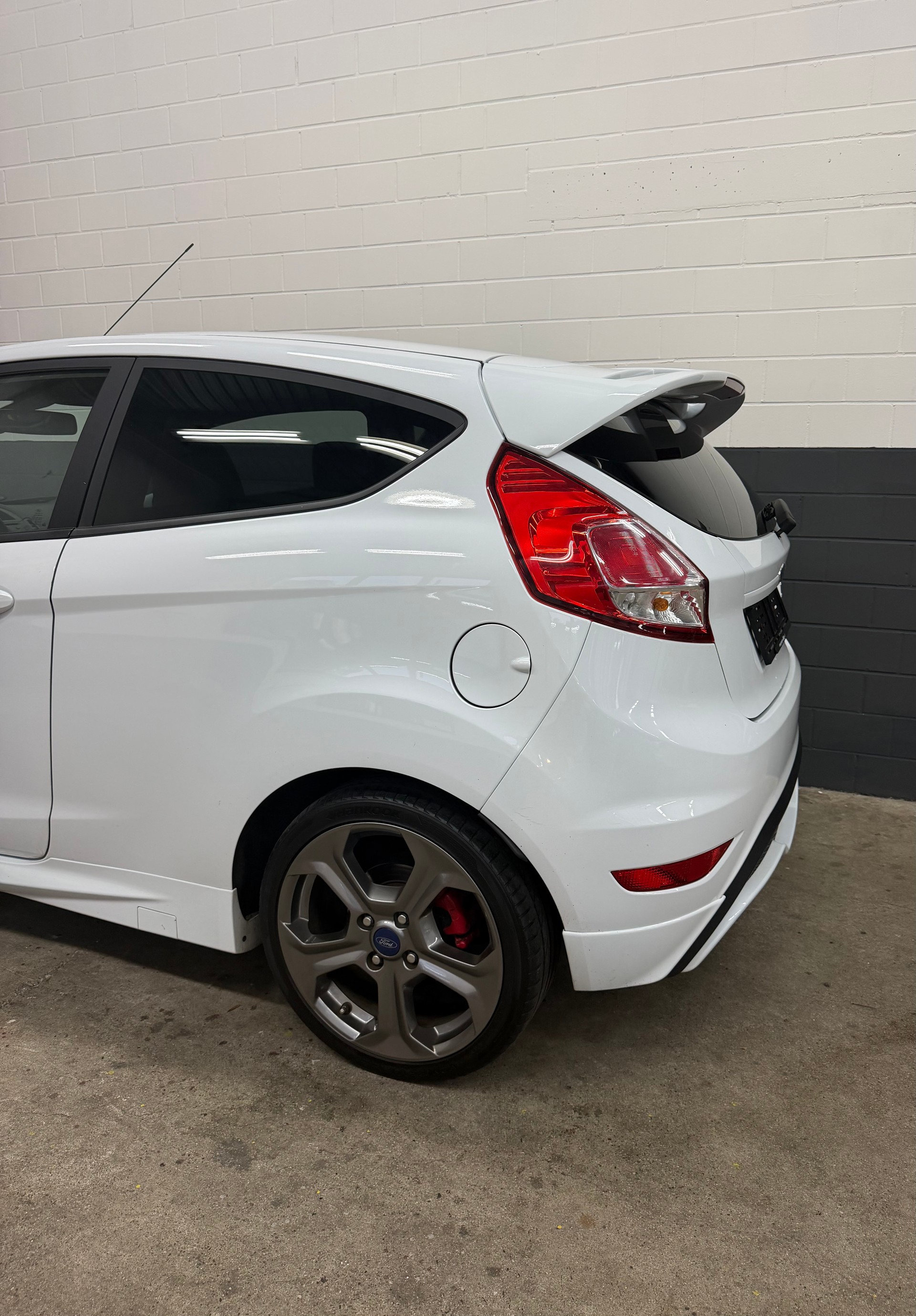 FORD Fiesta 1.6 SCTi ST-1 //NEU AB MFK!-image-7